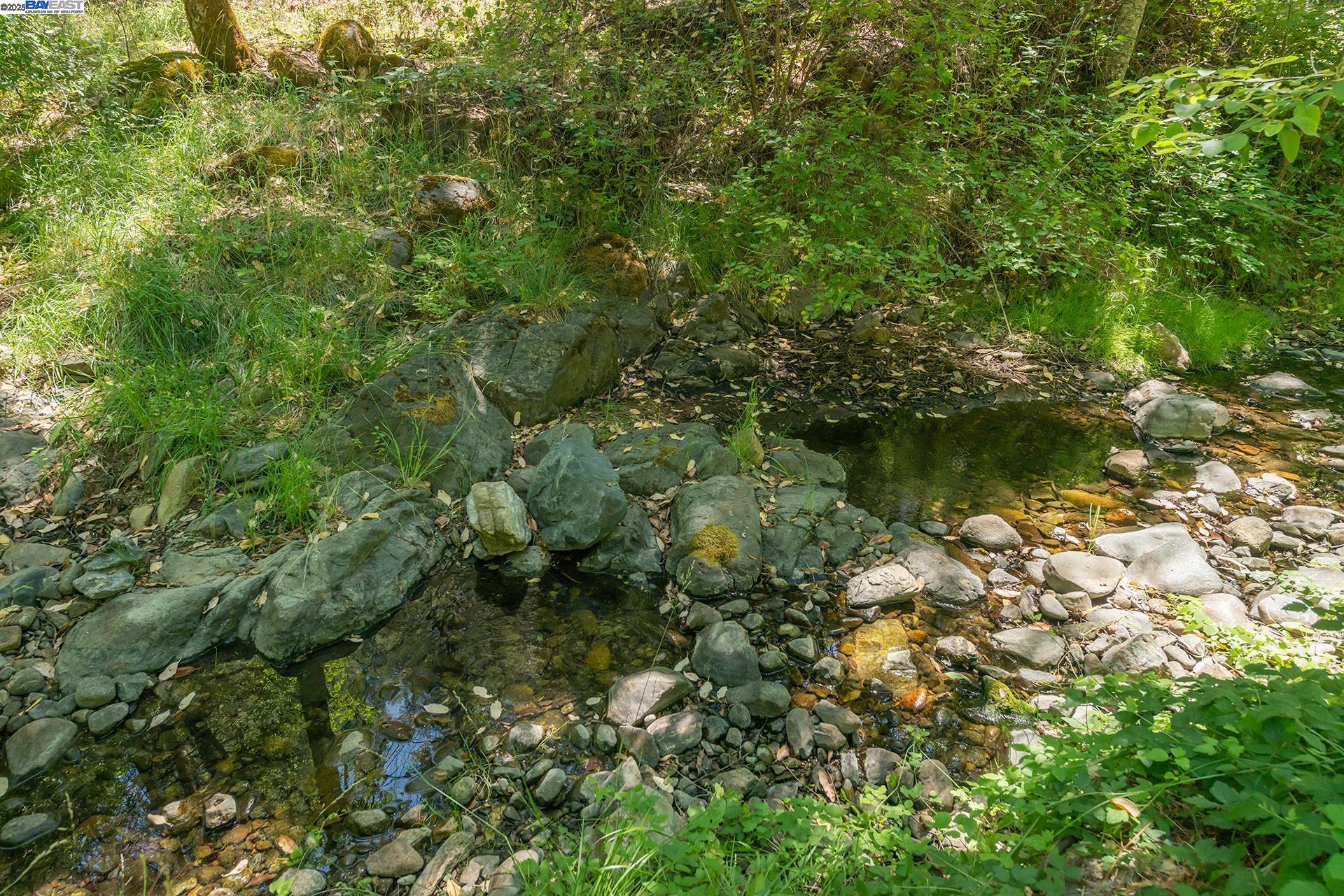 Detail Gallery Image 34 of 60 For 4298 Little Browns Creek Rd, Weaverville,  CA 96093 - 3 Beds | 1 Baths