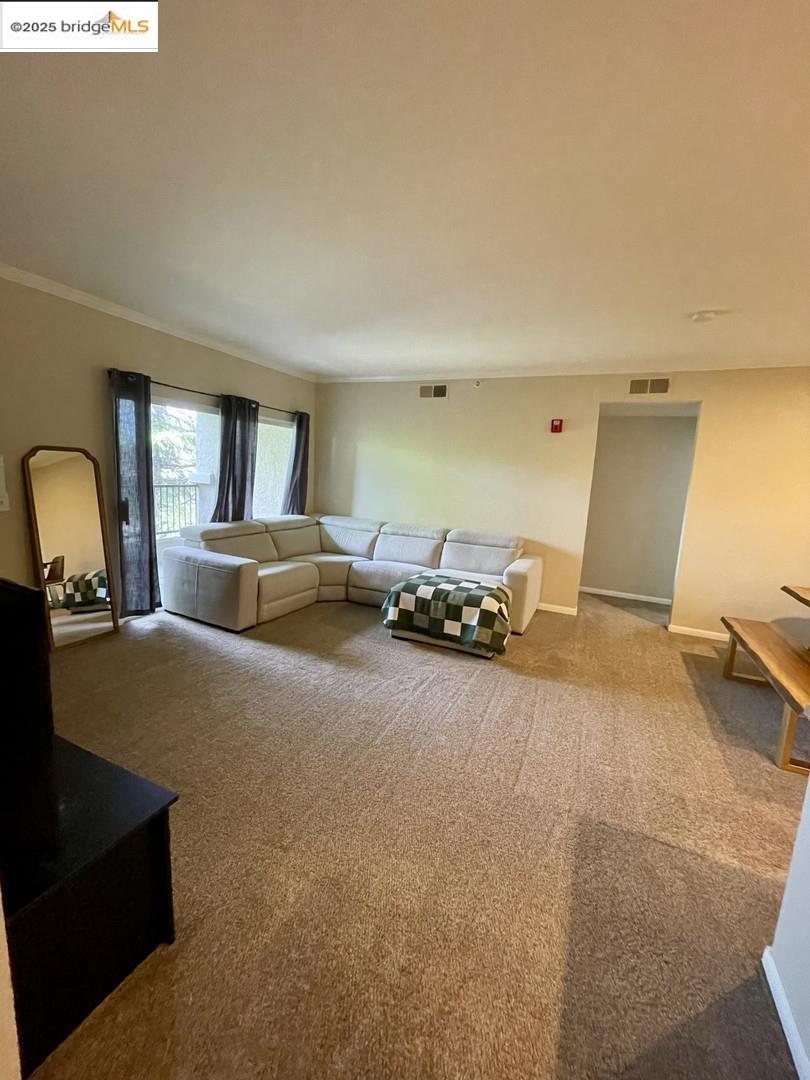Detail Gallery Image 8 of 22 For 701 Gibson Dr #828,  Roseville,  CA 95678 - 2 Beds | 2 Baths