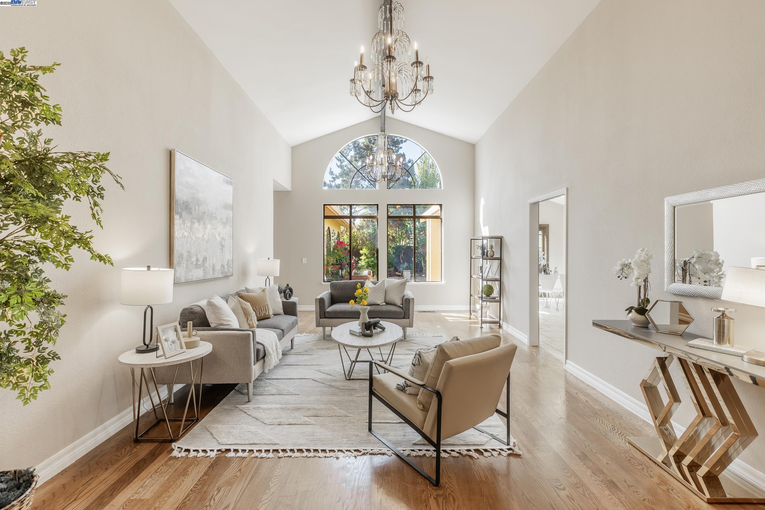 Detail Gallery Image 9 of 42 For 960 Arikara Dr, Fremont,  CA 94539 - 4 Beds | 4 Baths