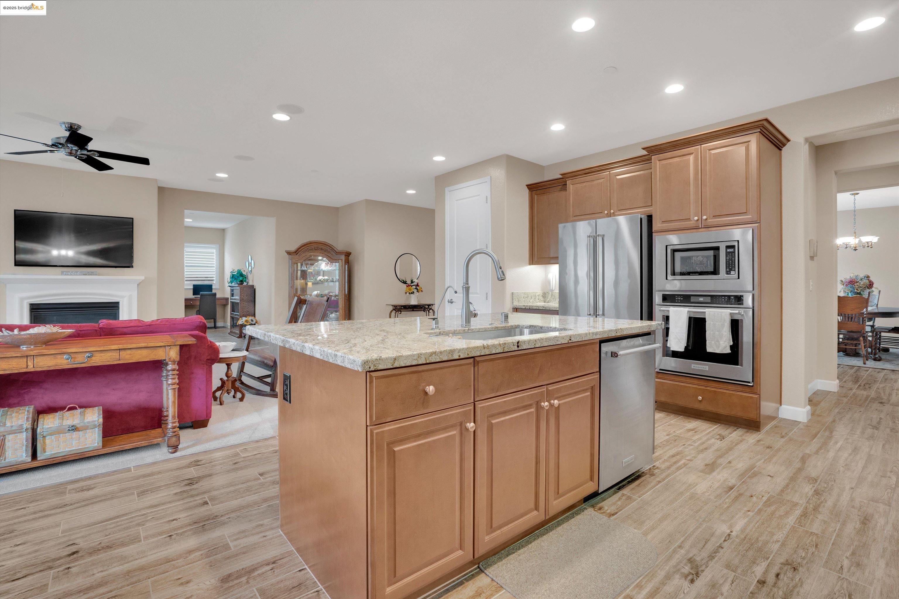Detail Gallery Image 14 of 44 For 543 Belmont Ct, Brentwood,  CA 94513 - 4 Beds | 2/1 Baths