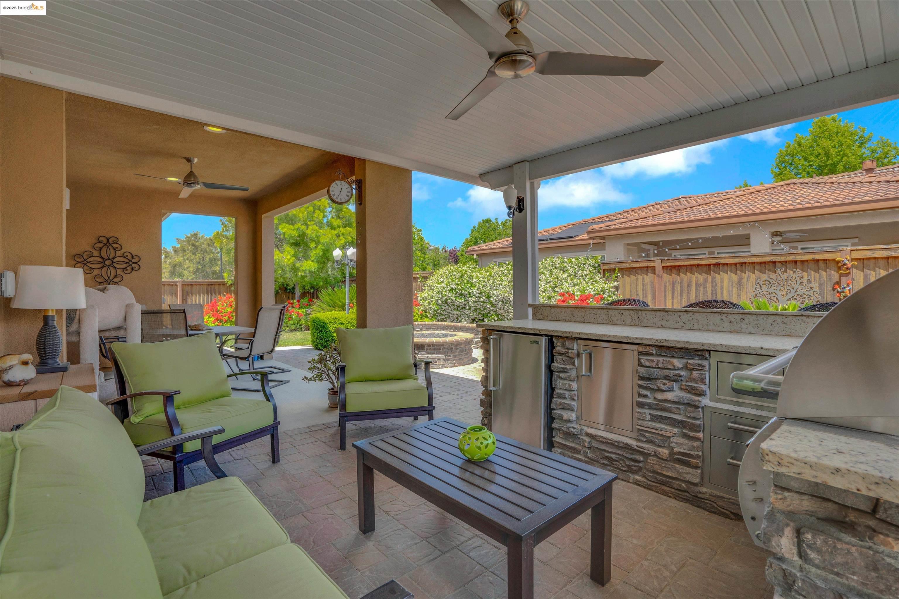 Detail Gallery Image 33 of 44 For 543 Belmont Ct, Brentwood,  CA 94513 - 4 Beds | 2/1 Baths