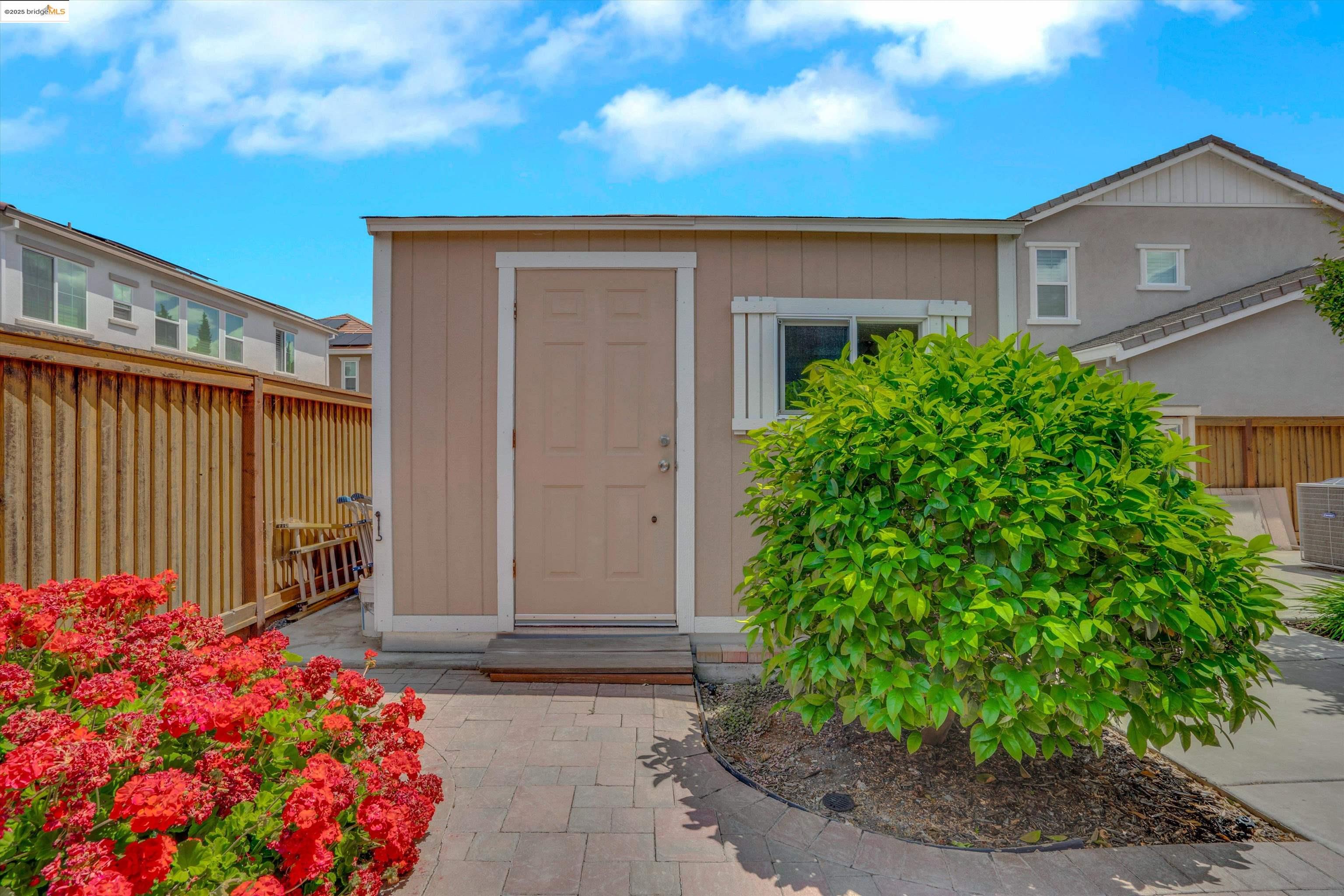 Detail Gallery Image 34 of 44 For 543 Belmont Ct, Brentwood,  CA 94513 - 4 Beds | 2/1 Baths
