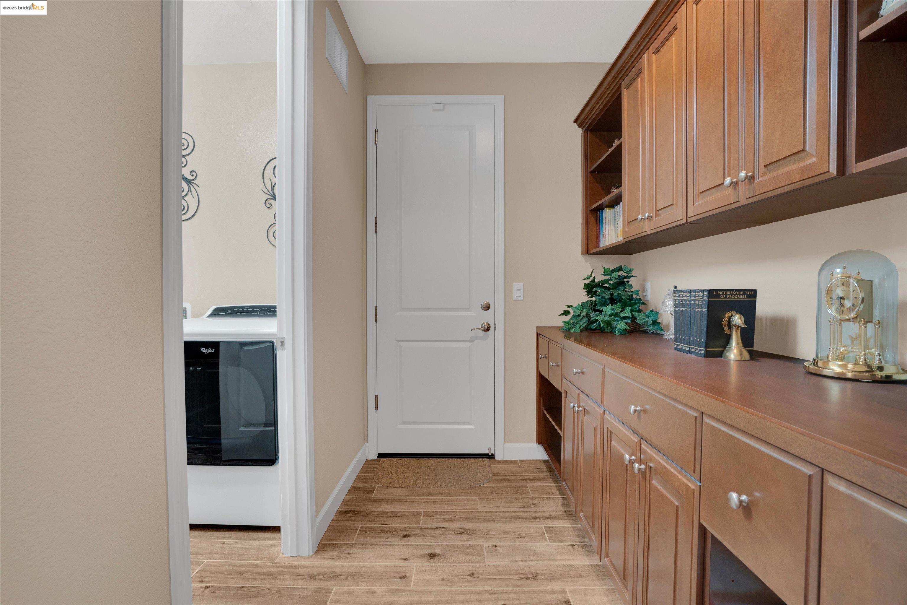 Detail Gallery Image 6 of 44 For 543 Belmont Ct, Brentwood,  CA 94513 - 4 Beds | 2/1 Baths