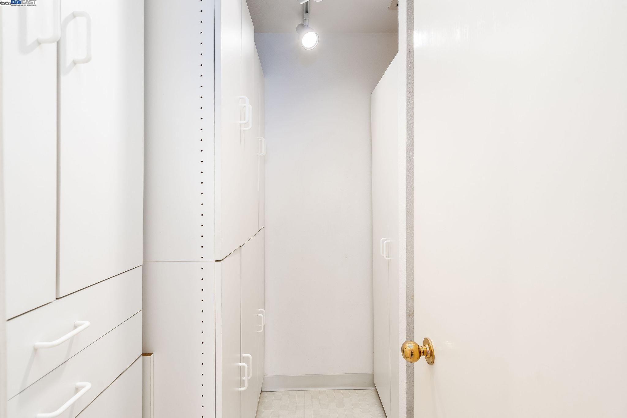 Photo #31: 41097114 Listing: Photo #31
