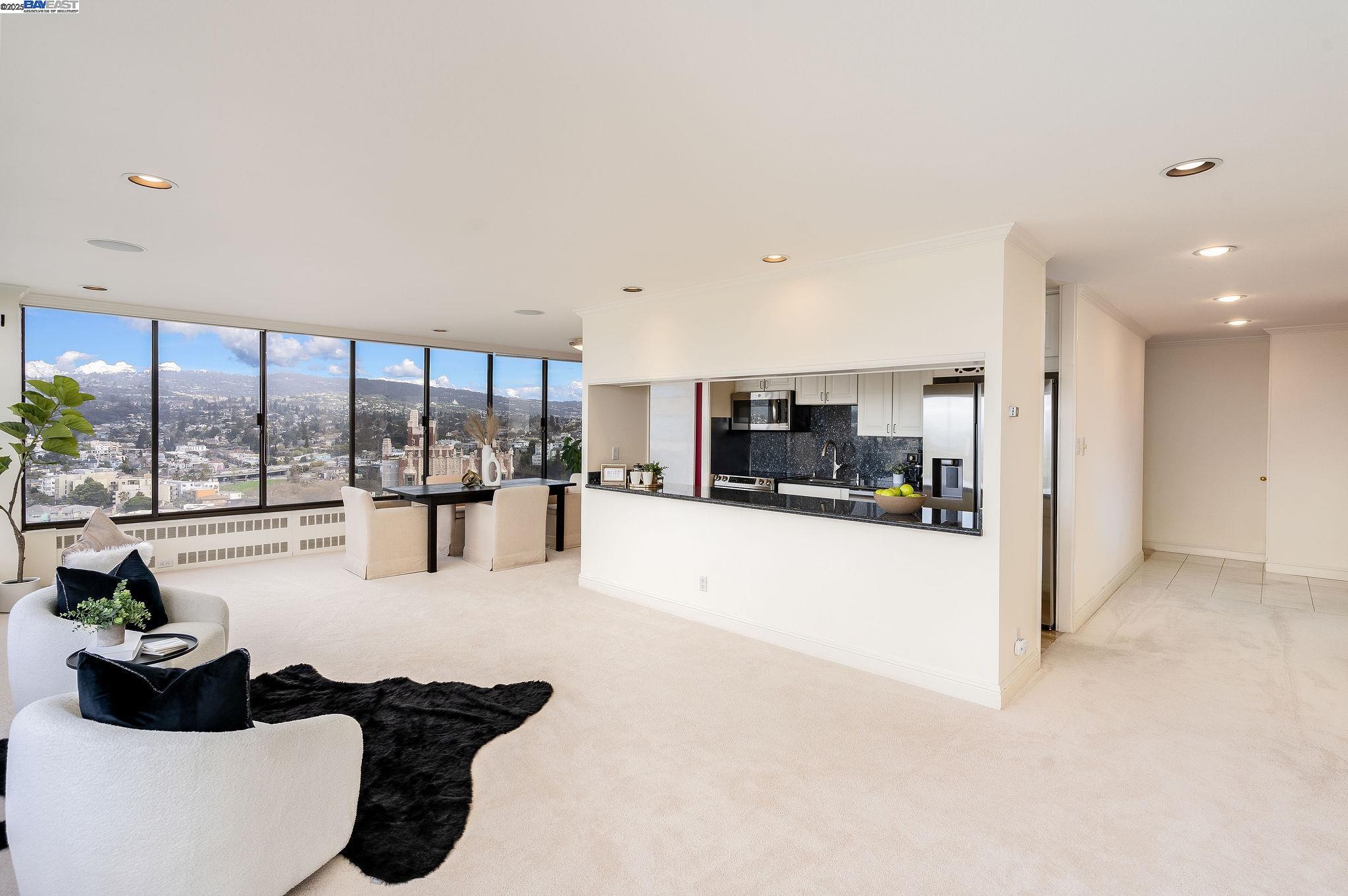 Photo #9: 41097114 Listing: Photo #9