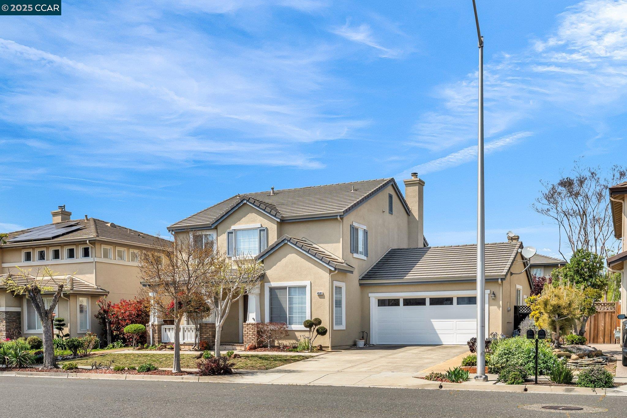 Detail Gallery Image 4 of 10 For 4591 Meyer Park Cir, Fremont,  CA 94536 - 4 Beds | 3 Baths