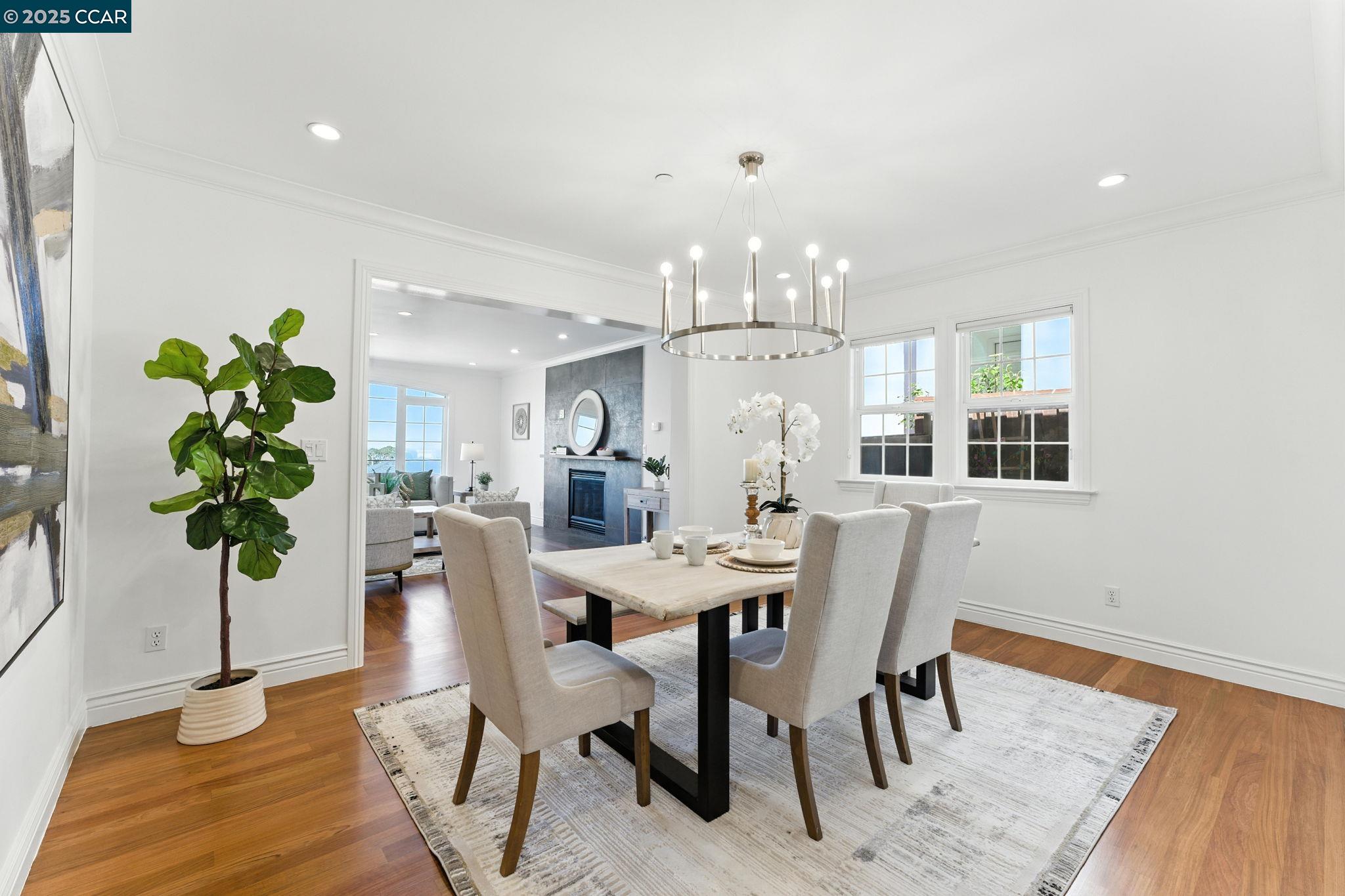 Detail Gallery Image 32 of 60 For 8 Millbrae Cir, Millbrae,  CA 94030 - 4 Beds | 3/1 Baths