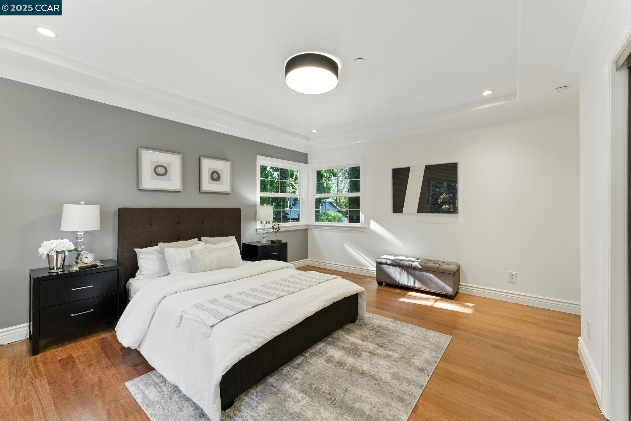 Detail Gallery Image 42 of 60 For 8 Millbrae Cir, Millbrae,  CA 94030 - 4 Beds | 3/1 Baths