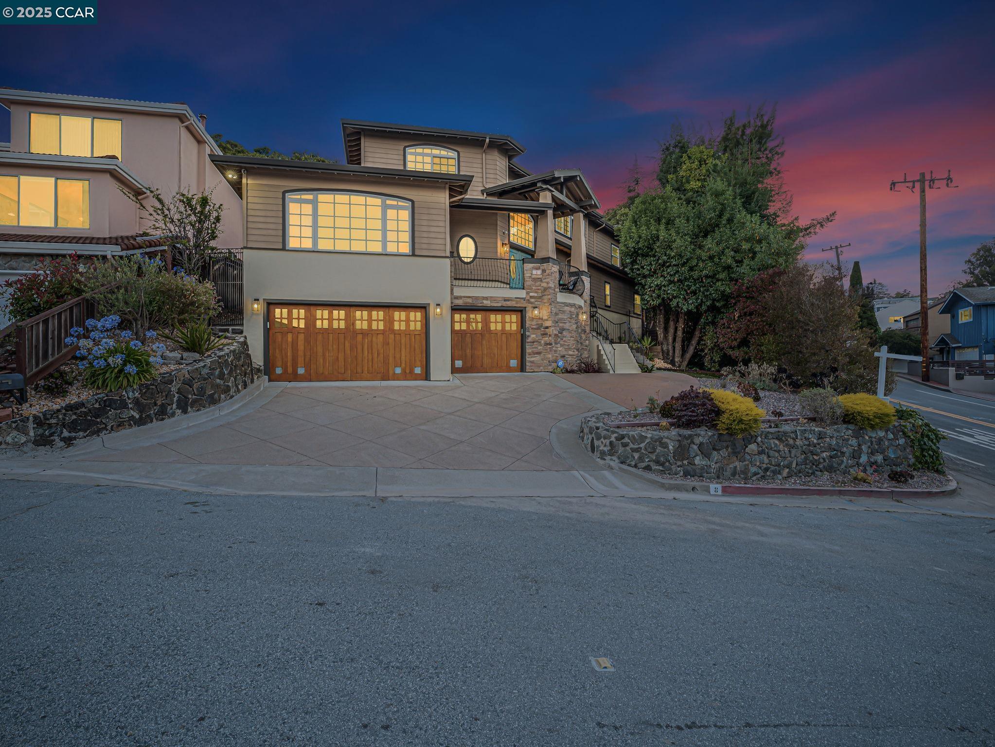 Detail Gallery Image 7 of 60 For 8 Millbrae Cir, Millbrae,  CA 94030 - 4 Beds | 3/1 Baths