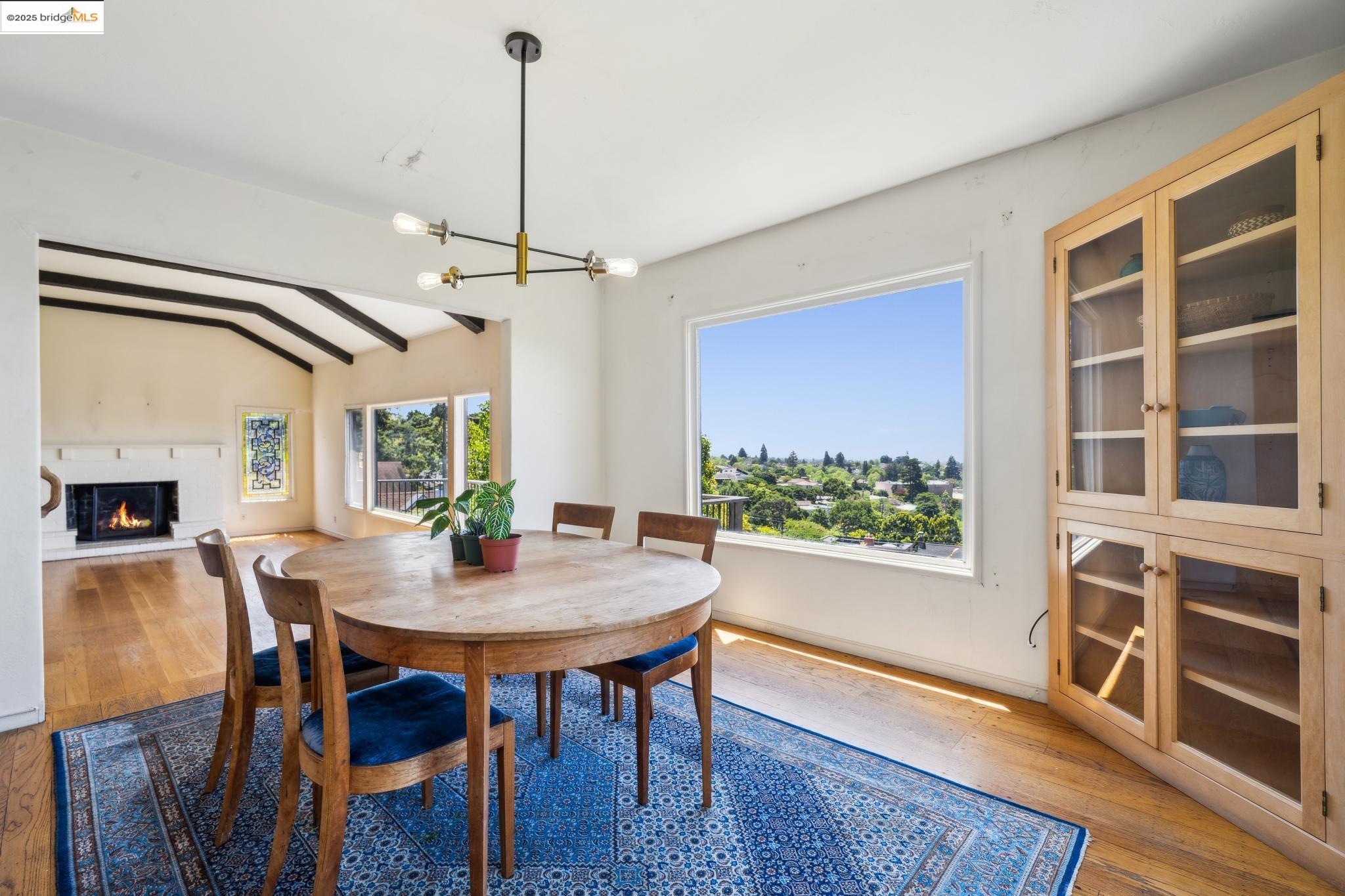 Detail Gallery Image 18 of 52 For 1978 Yosemite Road, Berkeley,  CA 94707 - 5 Beds | 4 Baths
