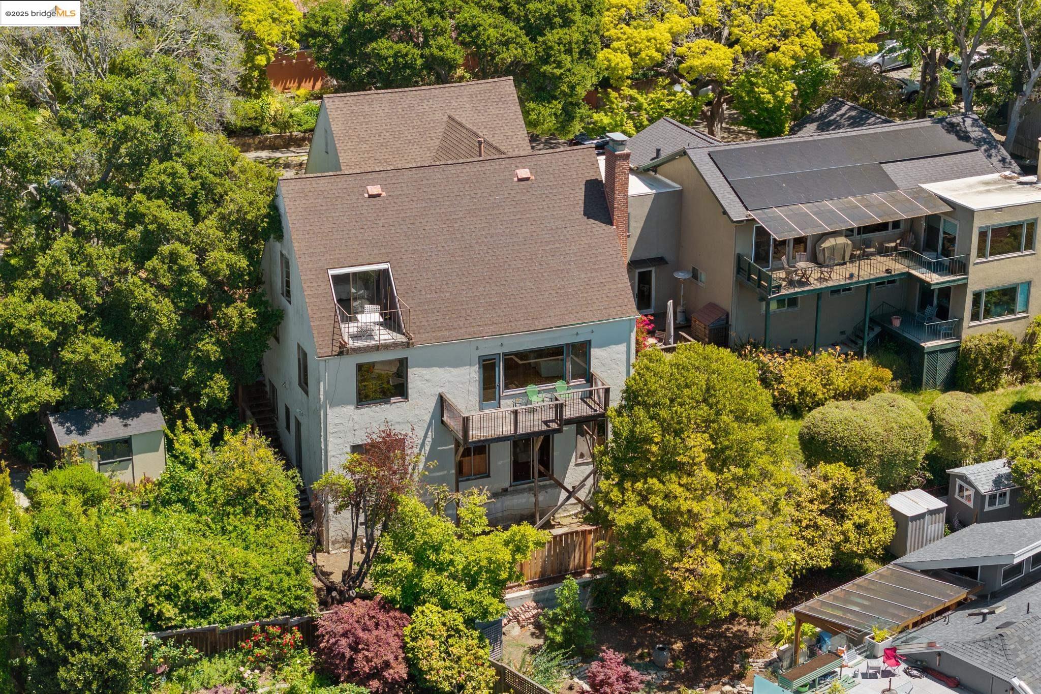 Detail Gallery Image 50 of 52 For 1978 Yosemite Road, Berkeley,  CA 94707 - 5 Beds | 4 Baths