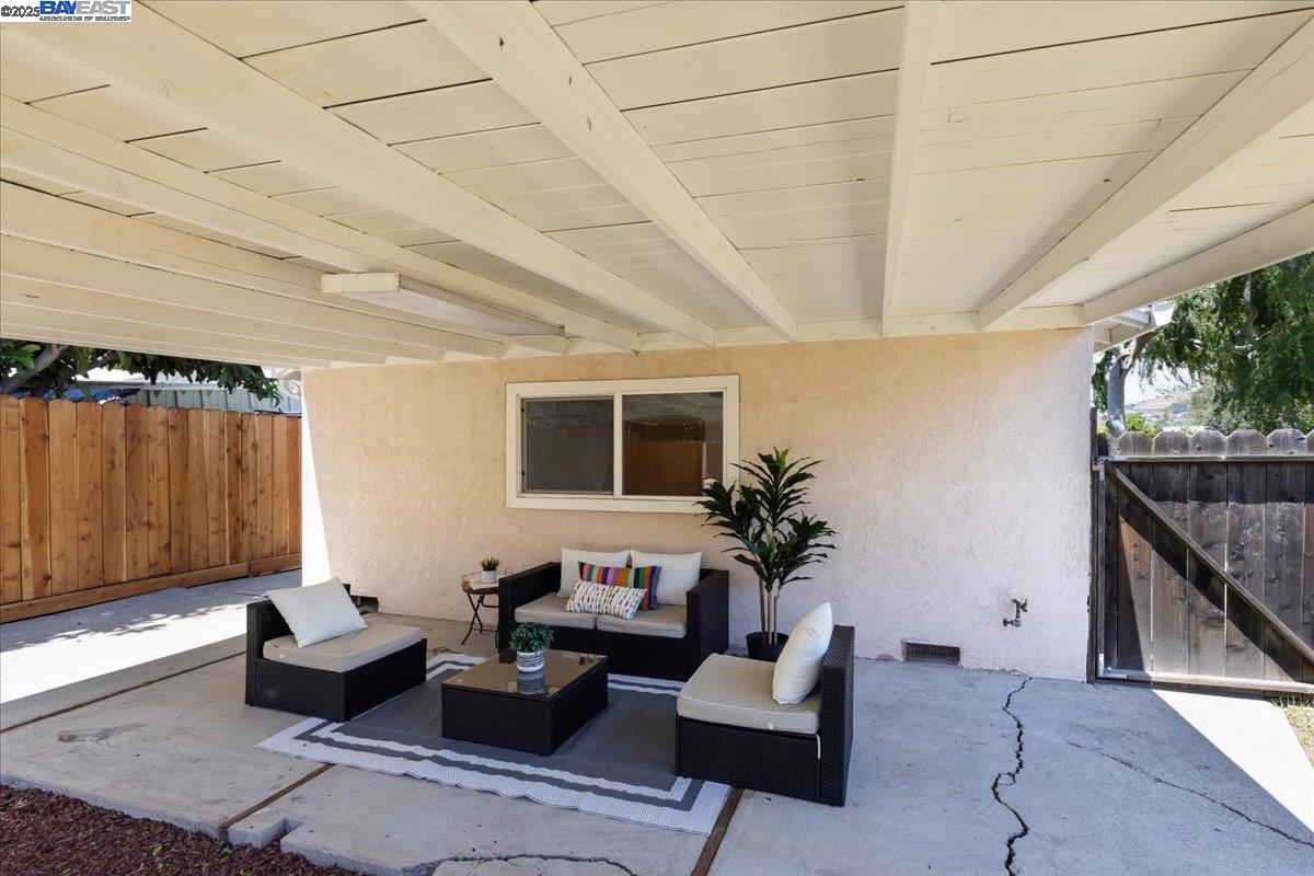 Detail Gallery Image 21 of 24 For 1011 Adason Dr, San Leandro,  CA 94578 - 2 Beds | 1/1 Baths