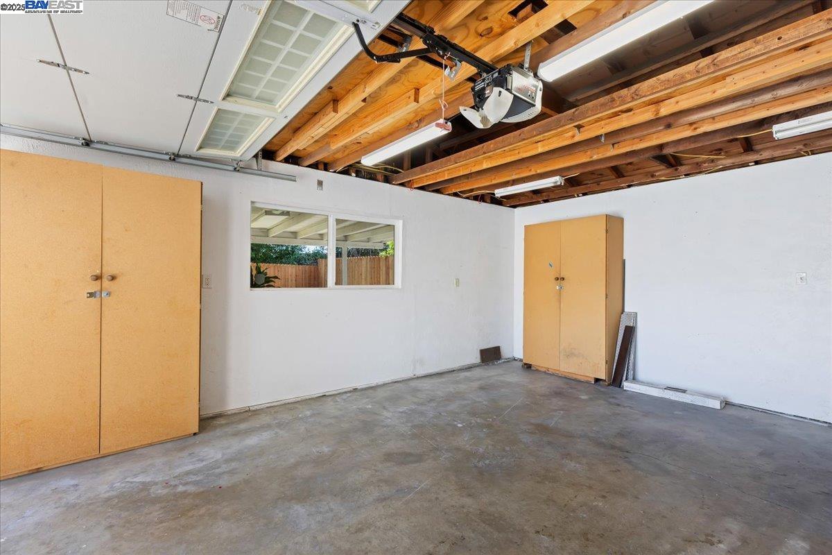 Detail Gallery Image 22 of 24 For 1011 Adason Dr, San Leandro,  CA 94578 - 2 Beds | 1/1 Baths