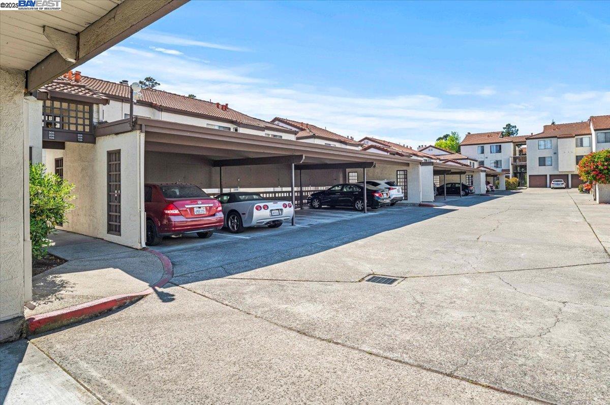 Detail Gallery Image 21 of 22 For 21117 Gary Dr #206,  Hayward,  CA 94546 - 1 Beds | 1 Baths