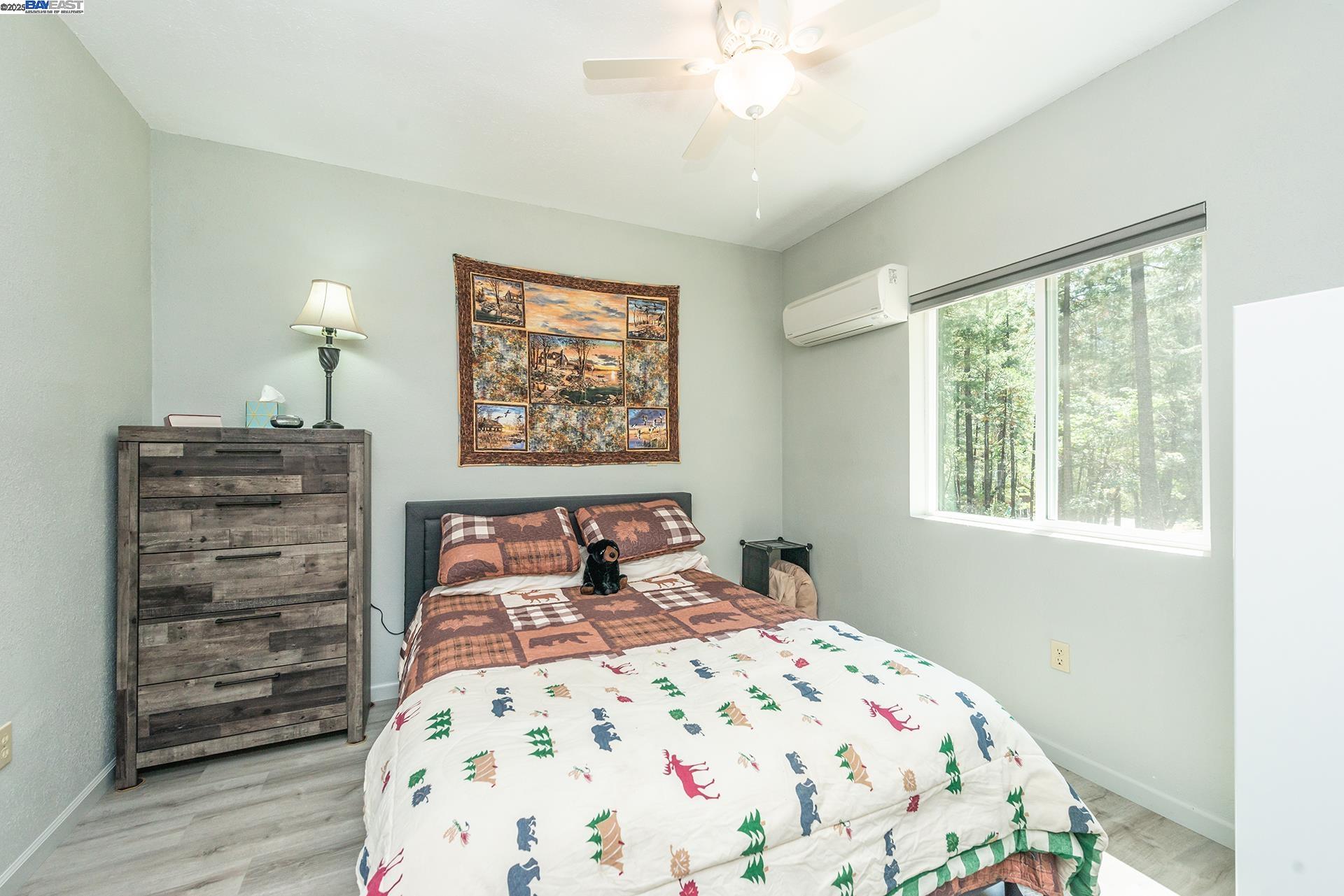 Detail Gallery Image 13 of 36 For 1371 Eagle Creek Loop Rd, –,  CA 96091 - 3 Beds | 2 Baths