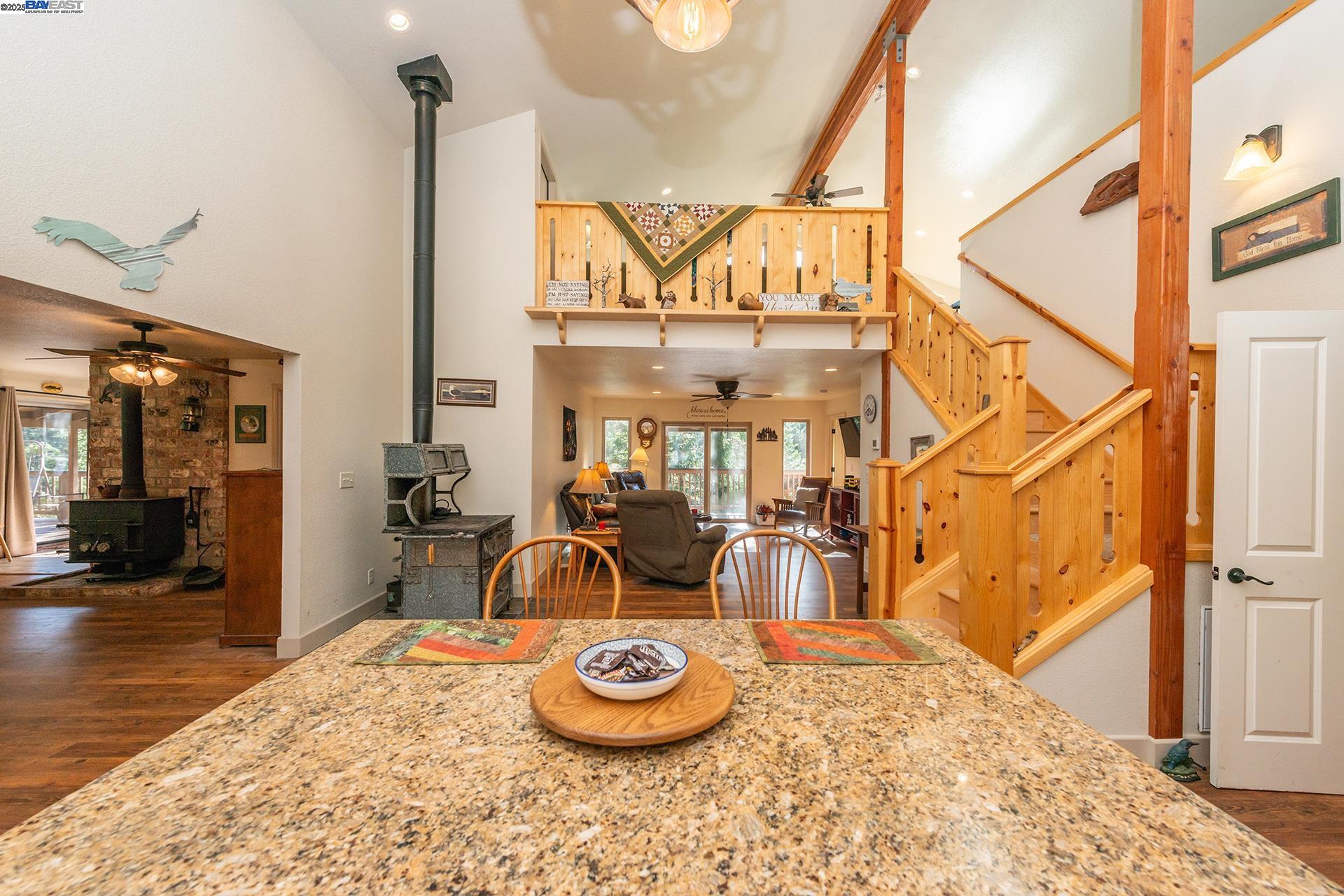 Detail Gallery Image 19 of 48 For 851 Mountain Aire Lane, Trinity Center,  CA 96091 - 4 Beds | 3 Baths