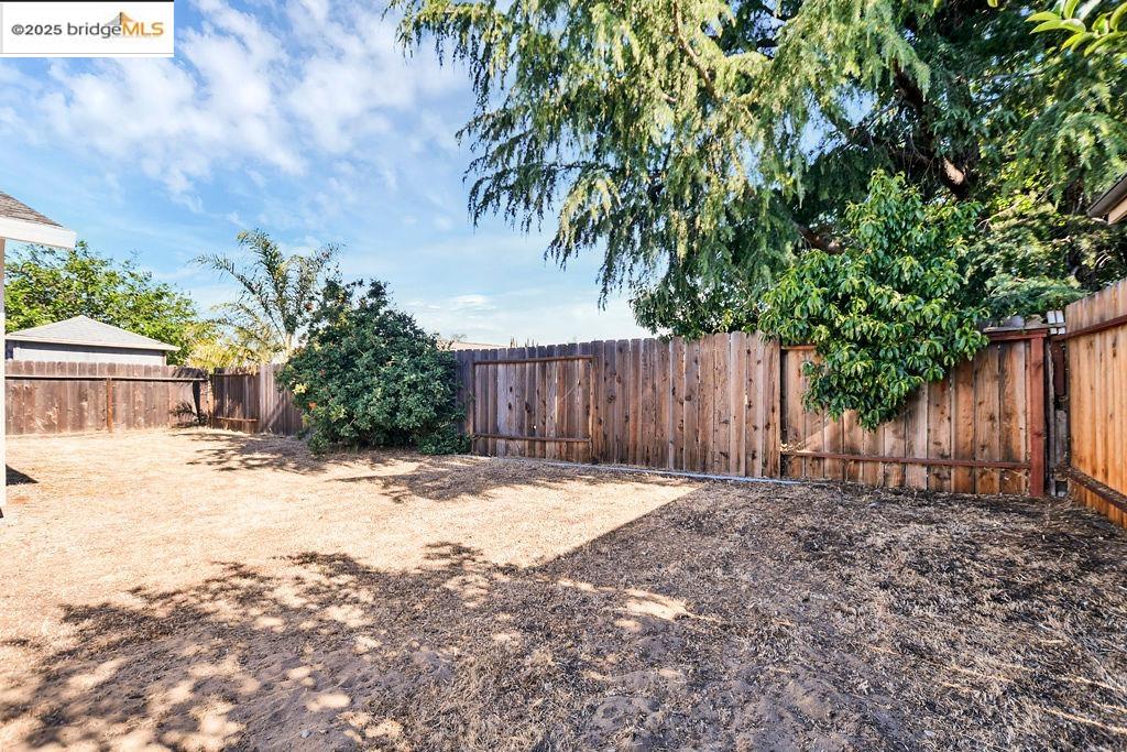 Detail Gallery Image 25 of 30 For 1714 Ashwood Dr, Oakley,  CA 94561 - 3 Beds | 2 Baths