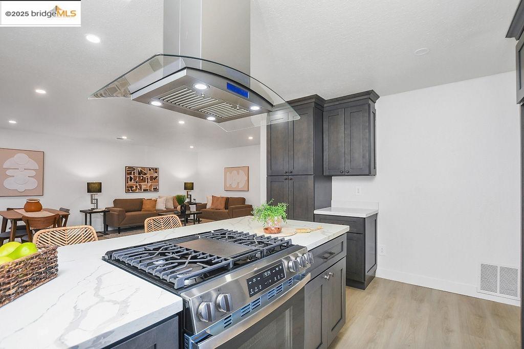 Detail Gallery Image 10 of 30 For 1714 Ashwood Dr, Oakley,  CA 94561 - 3 Beds | 2 Baths