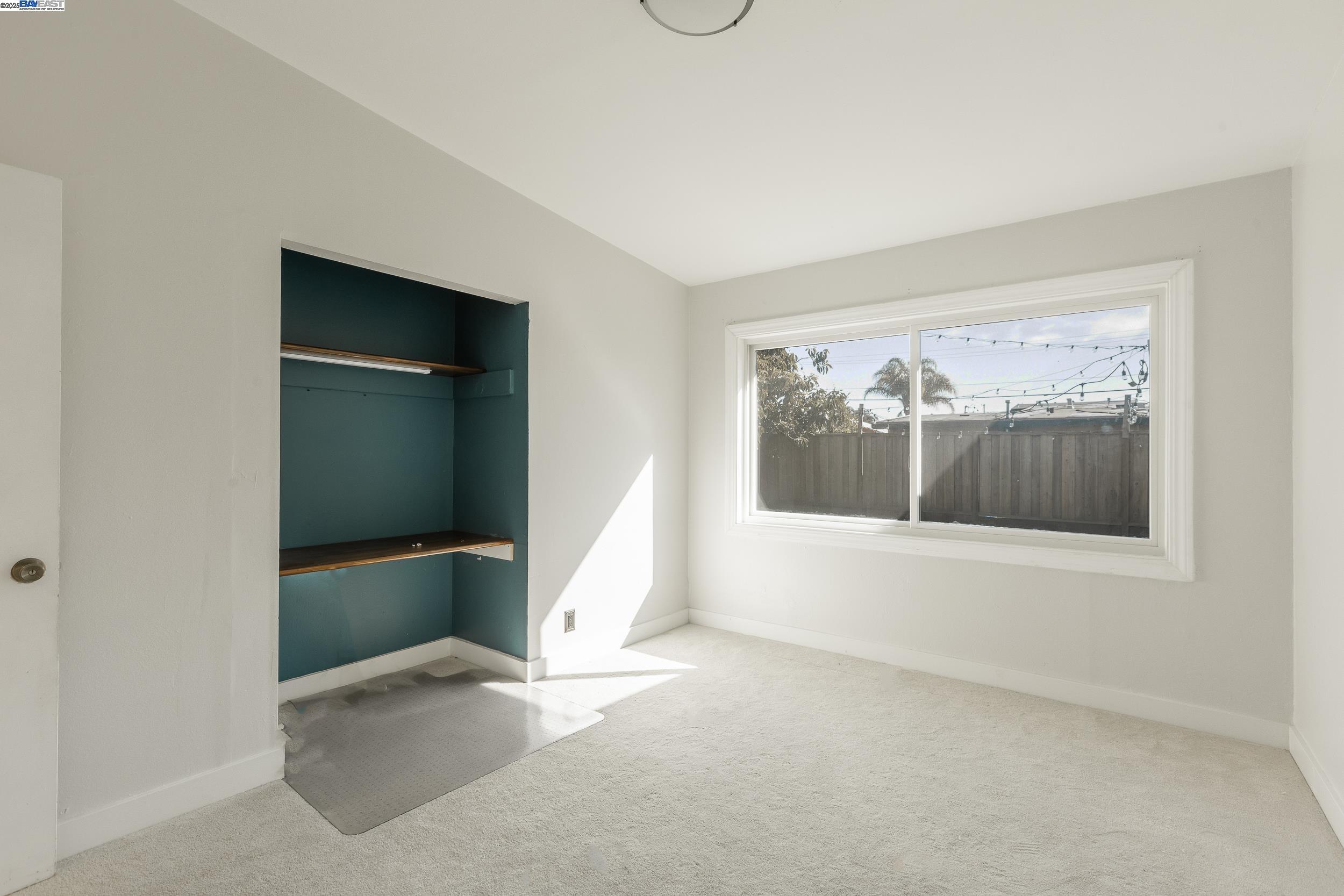 Detail Gallery Image 12 of 29 For 2720 Fordham St, East Palo Alto,  CA 94303 - 3 Beds | 1 Baths