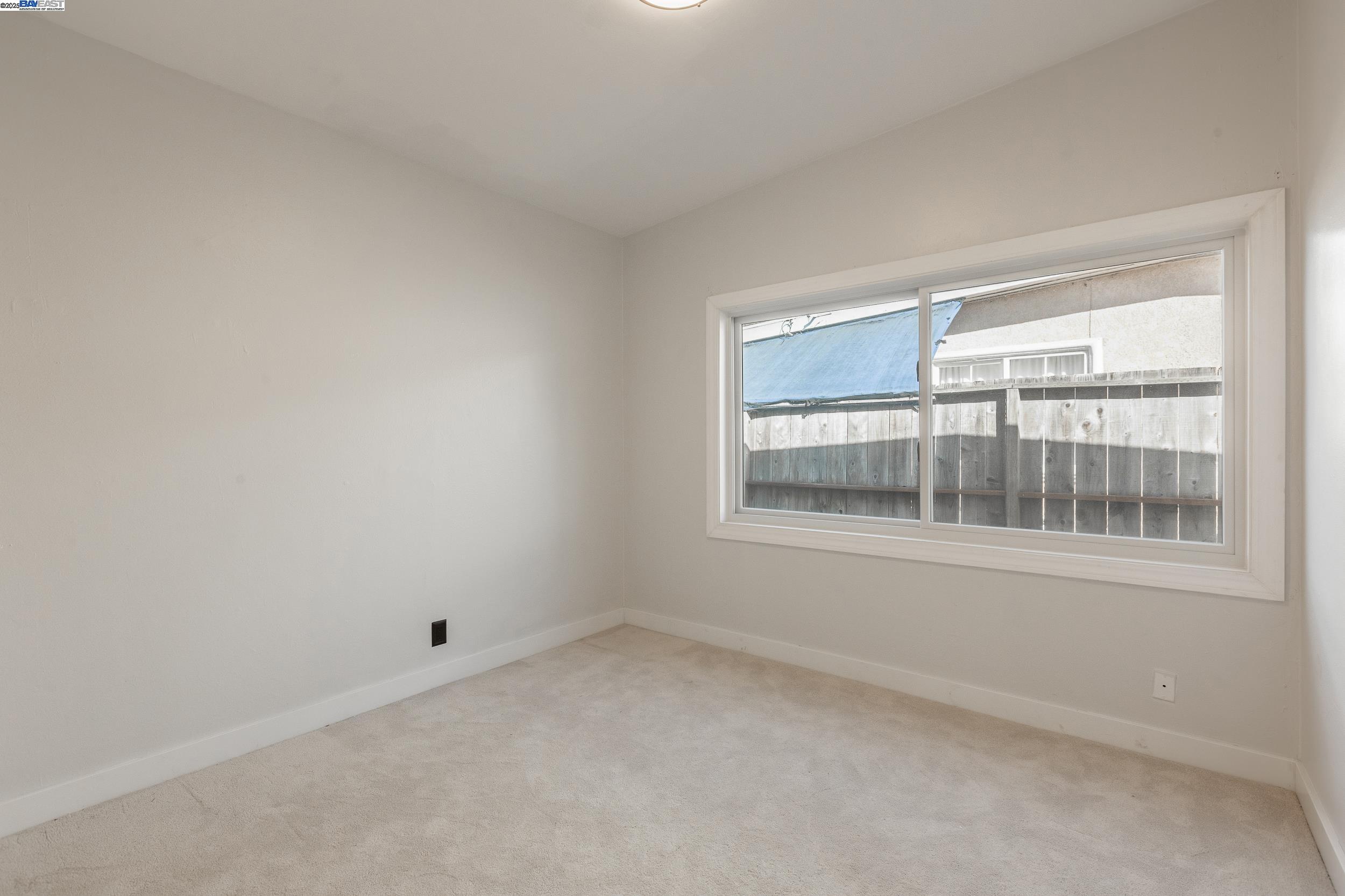 Detail Gallery Image 15 of 29 For 2720 Fordham St, East Palo Alto,  CA 94303 - 3 Beds | 1 Baths