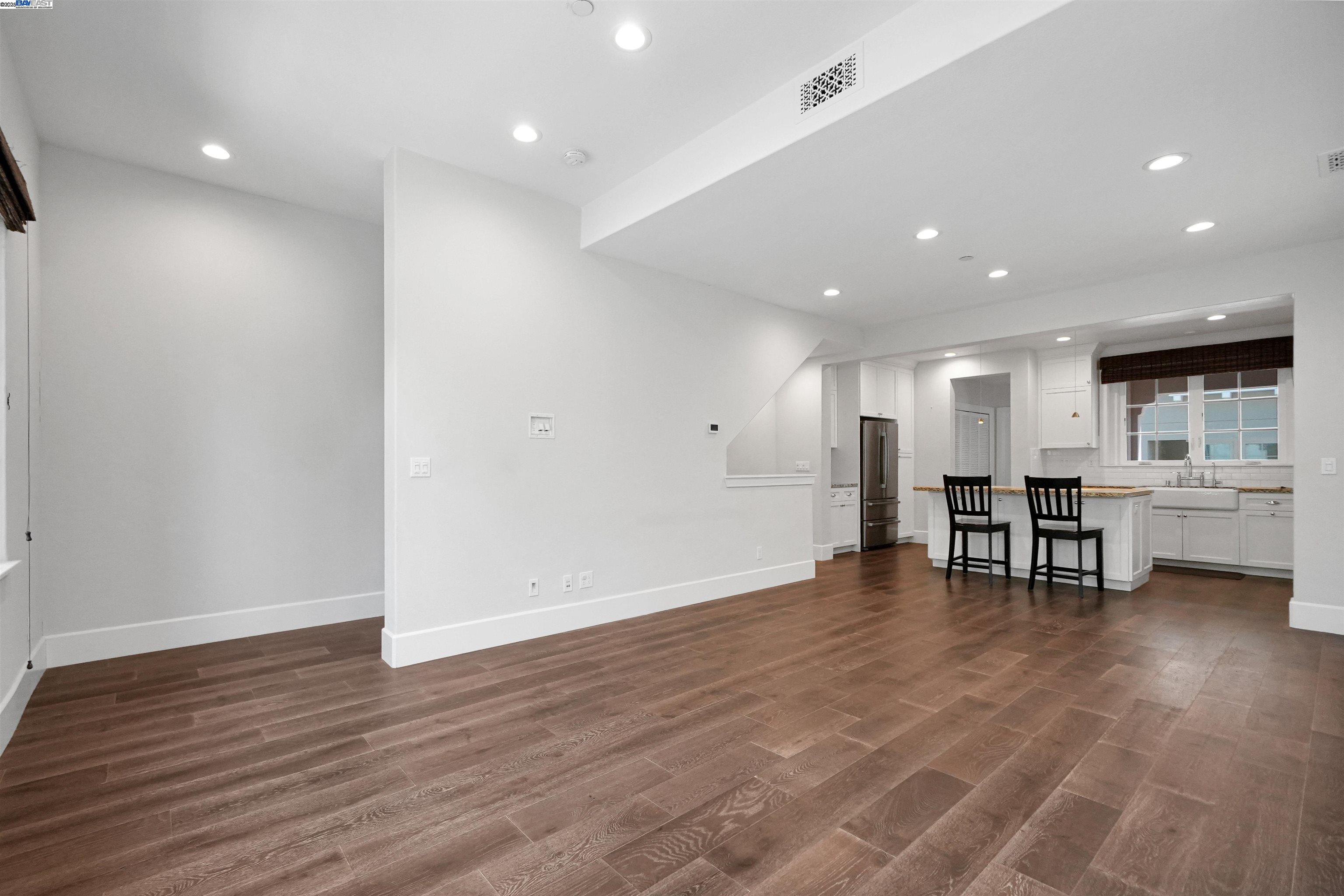 Detail Gallery Image 11 of 44 For 184 Stevenson Blvd, Fremont,  CA 94539 - 4 Beds | 3/1 Baths