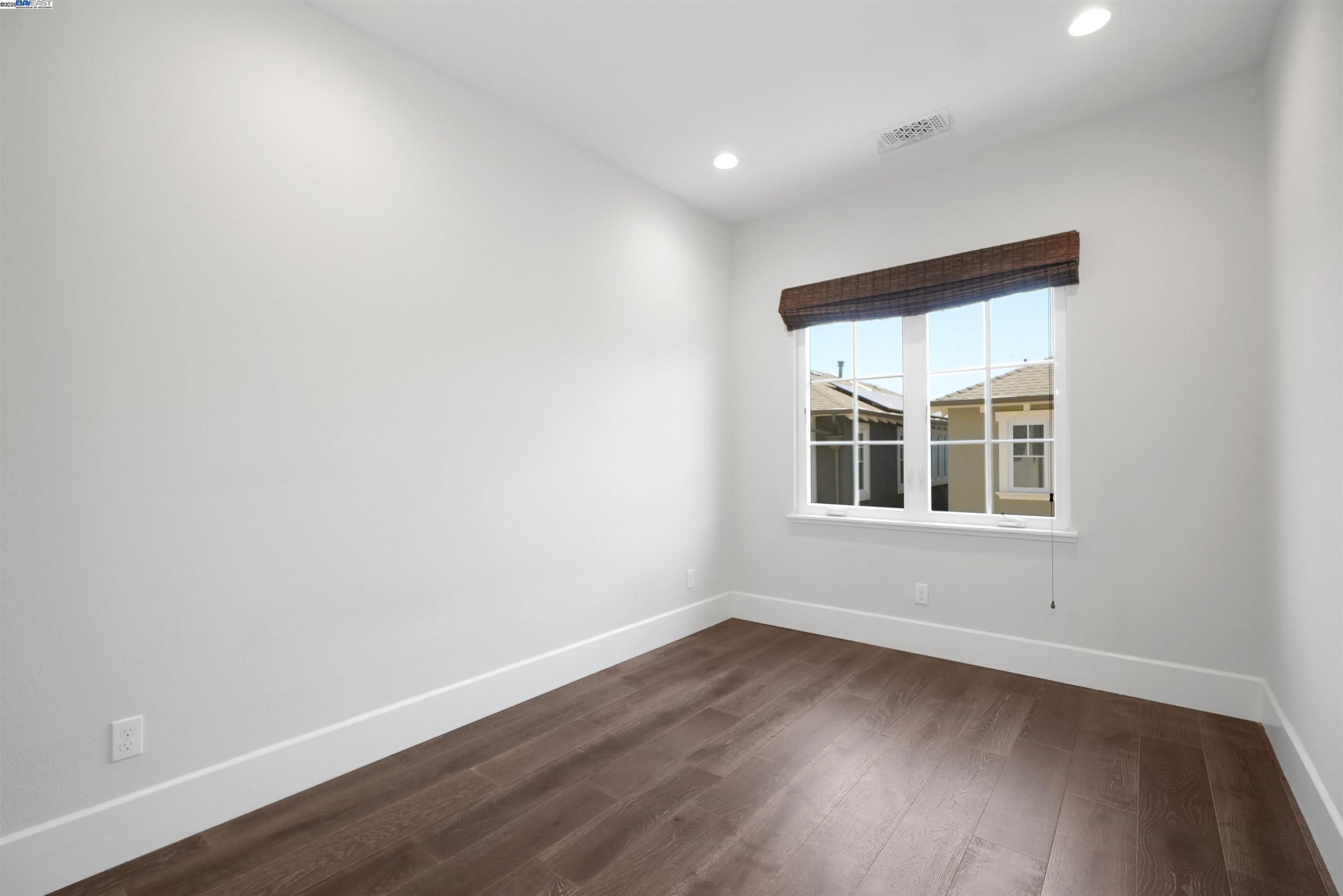 Detail Gallery Image 30 of 44 For 184 Stevenson Blvd, Fremont,  CA 94539 - 4 Beds | 3/1 Baths