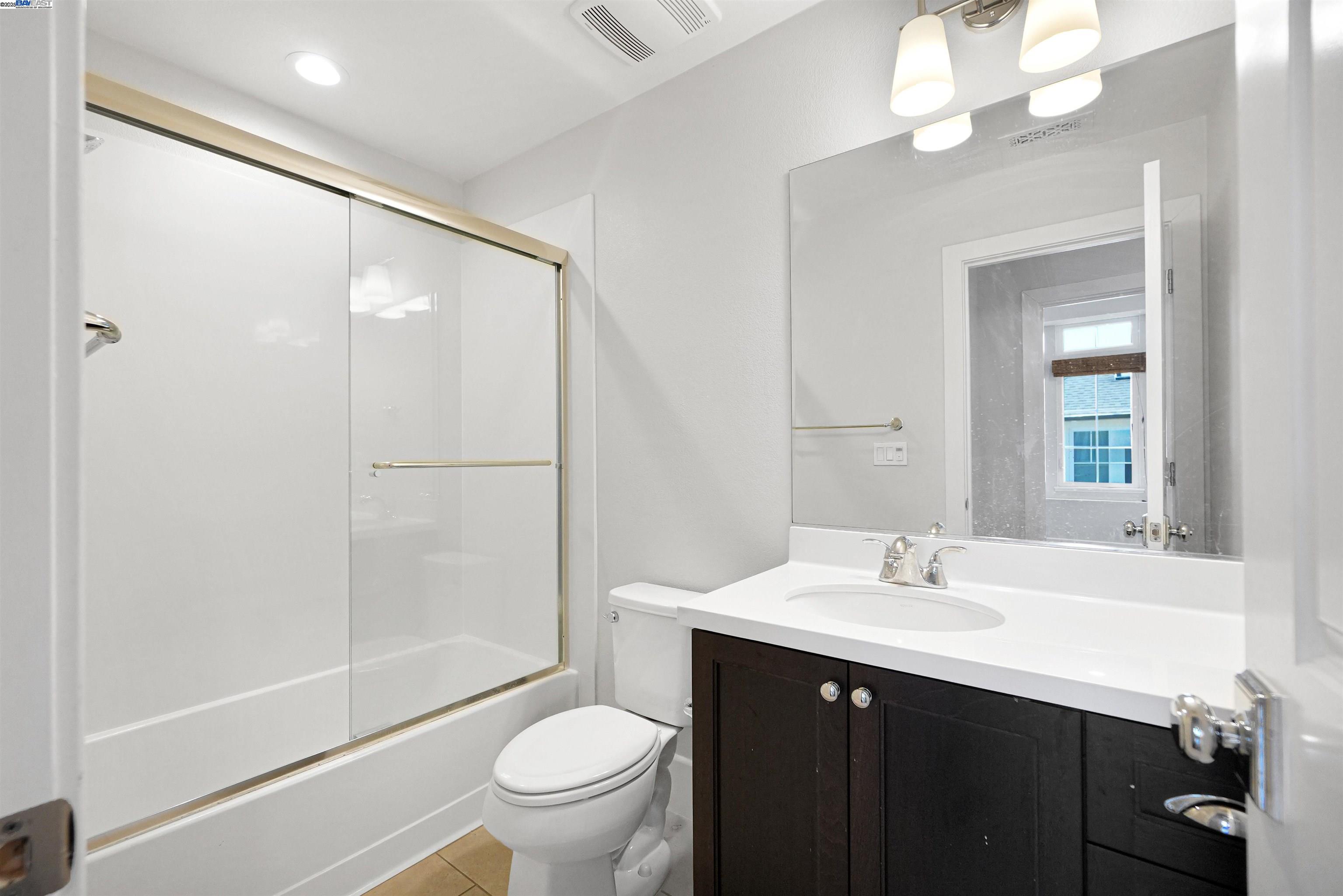 Detail Gallery Image 33 of 44 For 184 Stevenson Blvd, Fremont,  CA 94539 - 4 Beds | 3/1 Baths