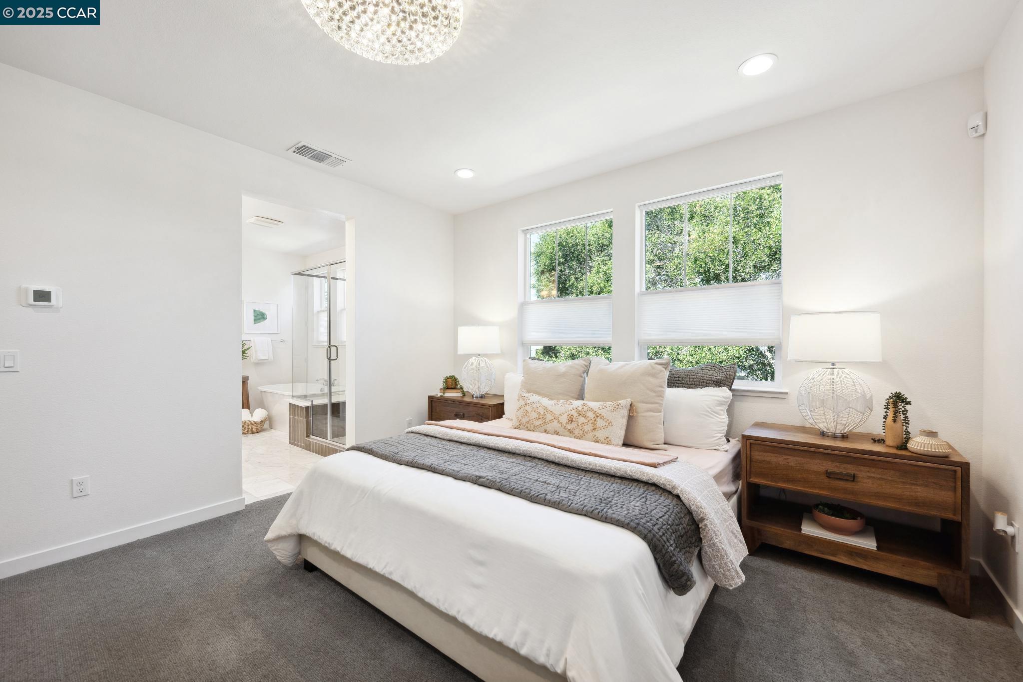 Detail Gallery Image 15 of 37 For 53 Riverbend Lane, Petaluma,  CA 94952 - 4 Beds | 3/1 Baths