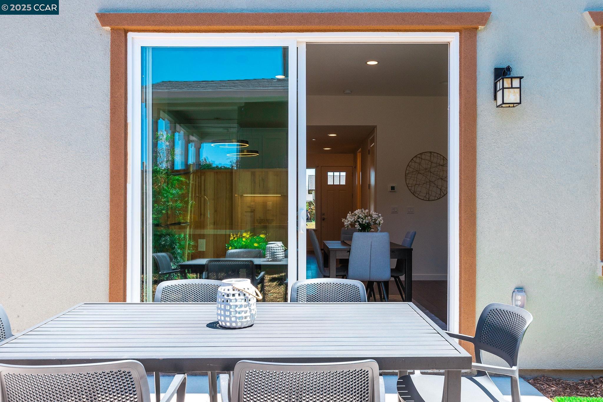 Detail Gallery Image 26 of 37 For 53 Riverbend Lane, Petaluma,  CA 94952 - 4 Beds | 3/1 Baths