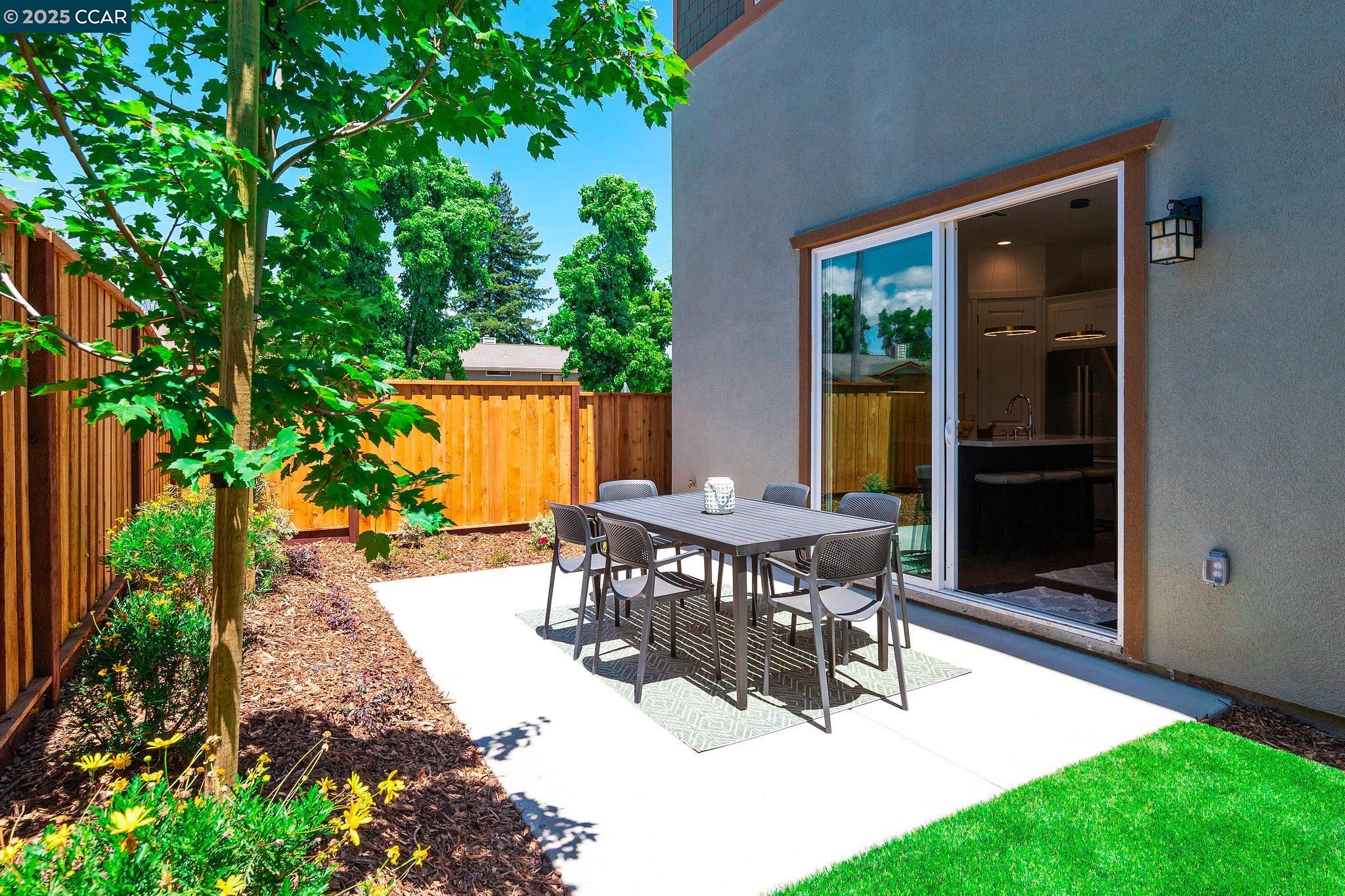 Detail Gallery Image 29 of 37 For 53 Riverbend Lane, Petaluma,  CA 94952 - 4 Beds | 3/1 Baths