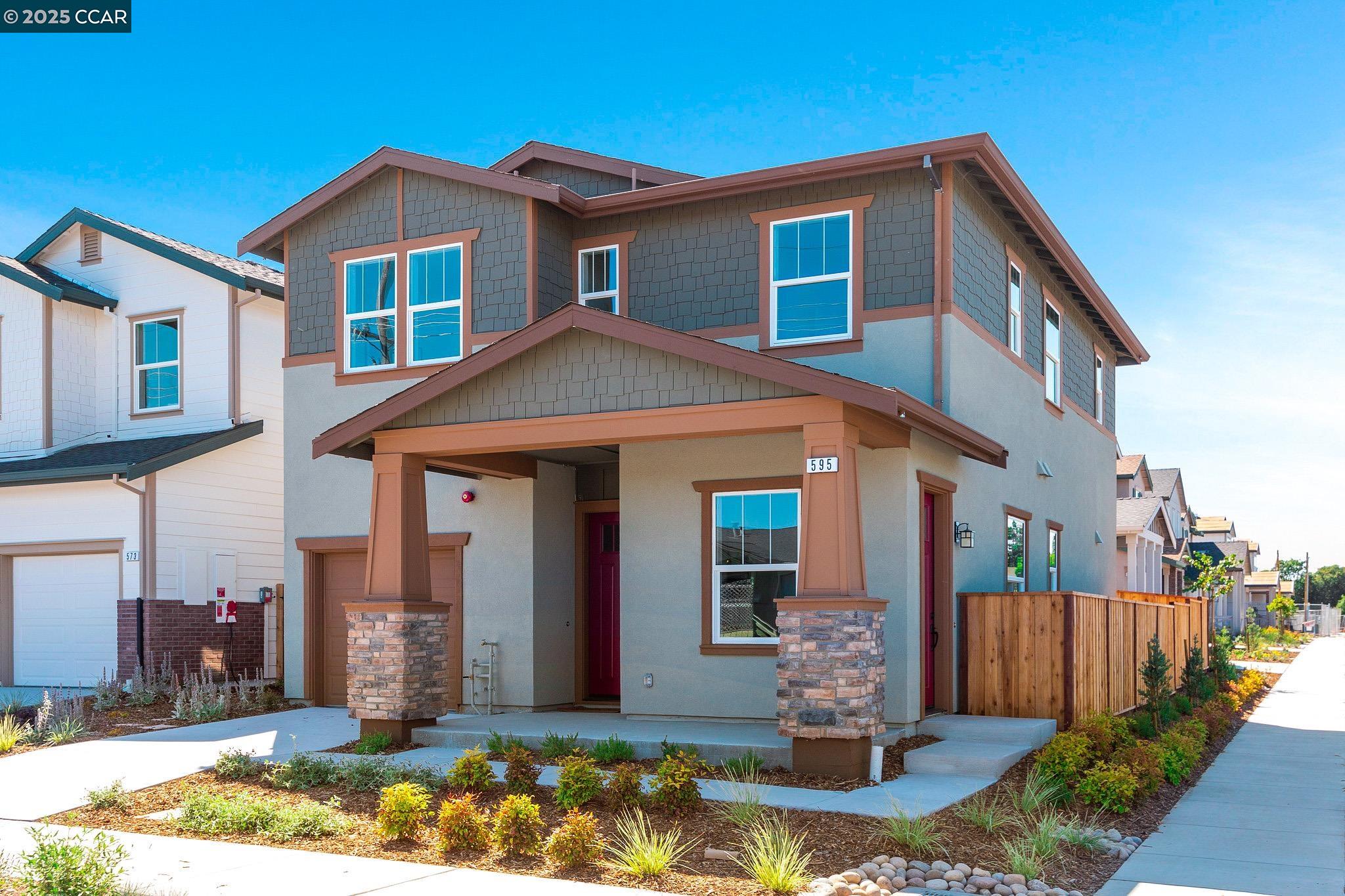 Detail Gallery Image 4 of 37 For 53 Riverbend Lane, Petaluma,  CA 94952 - 4 Beds | 3/1 Baths