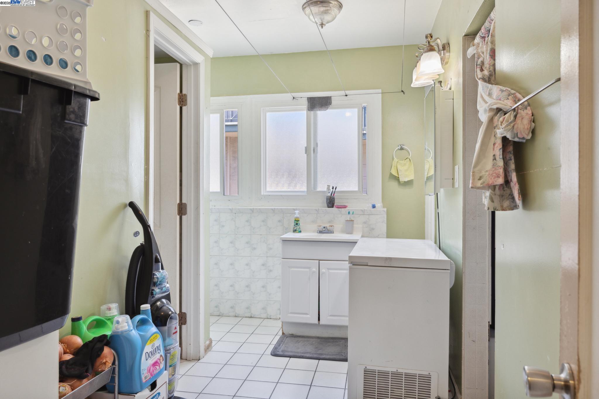 Detail Gallery Image 7 of 32 For 400 Miller Ave, –,  CA 94080 - – Beds | – Baths