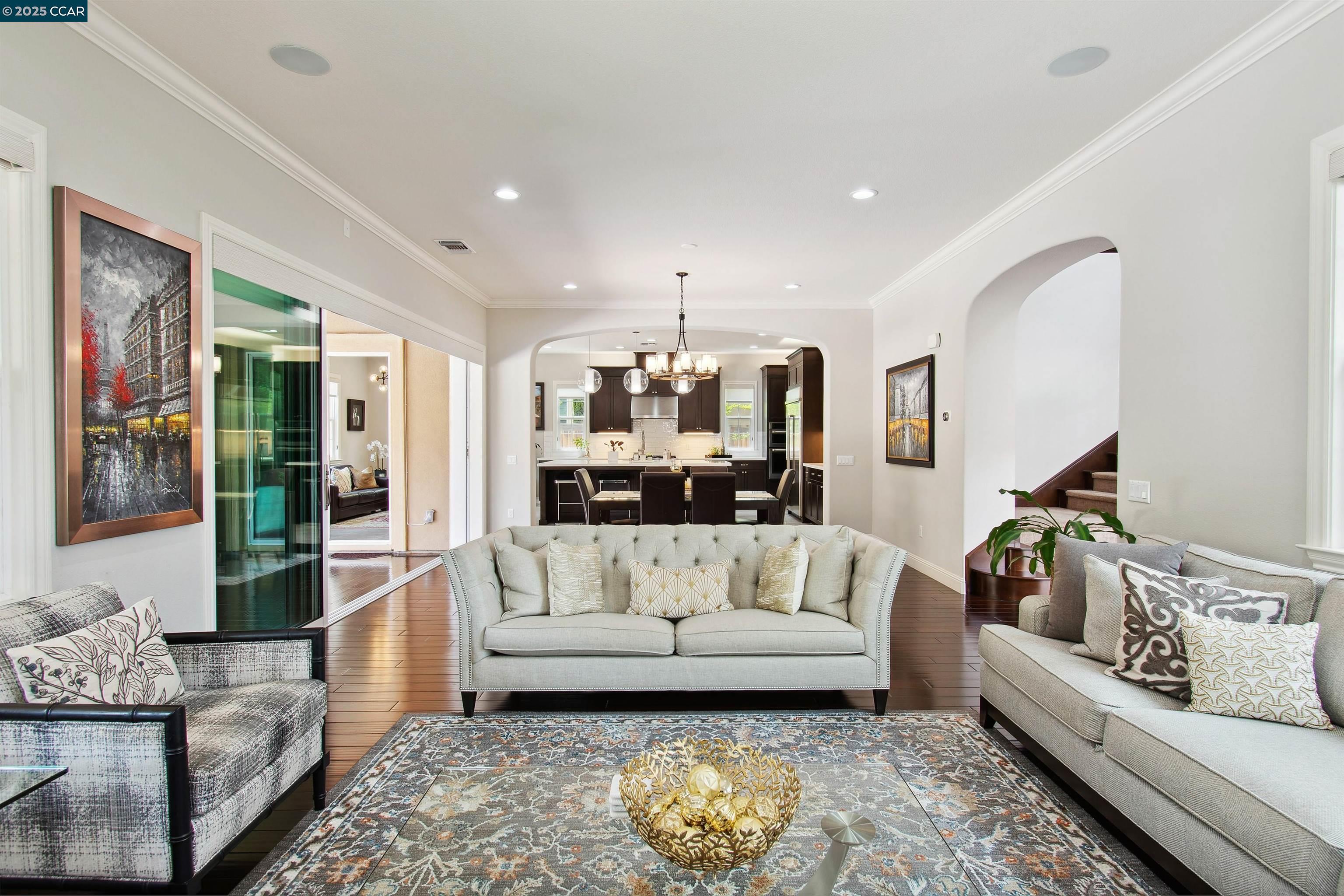 Detail Gallery Image 22 of 60 For 19 Baltana Place, Danville,  CA 94506 - 5 Beds | 5/1 Baths