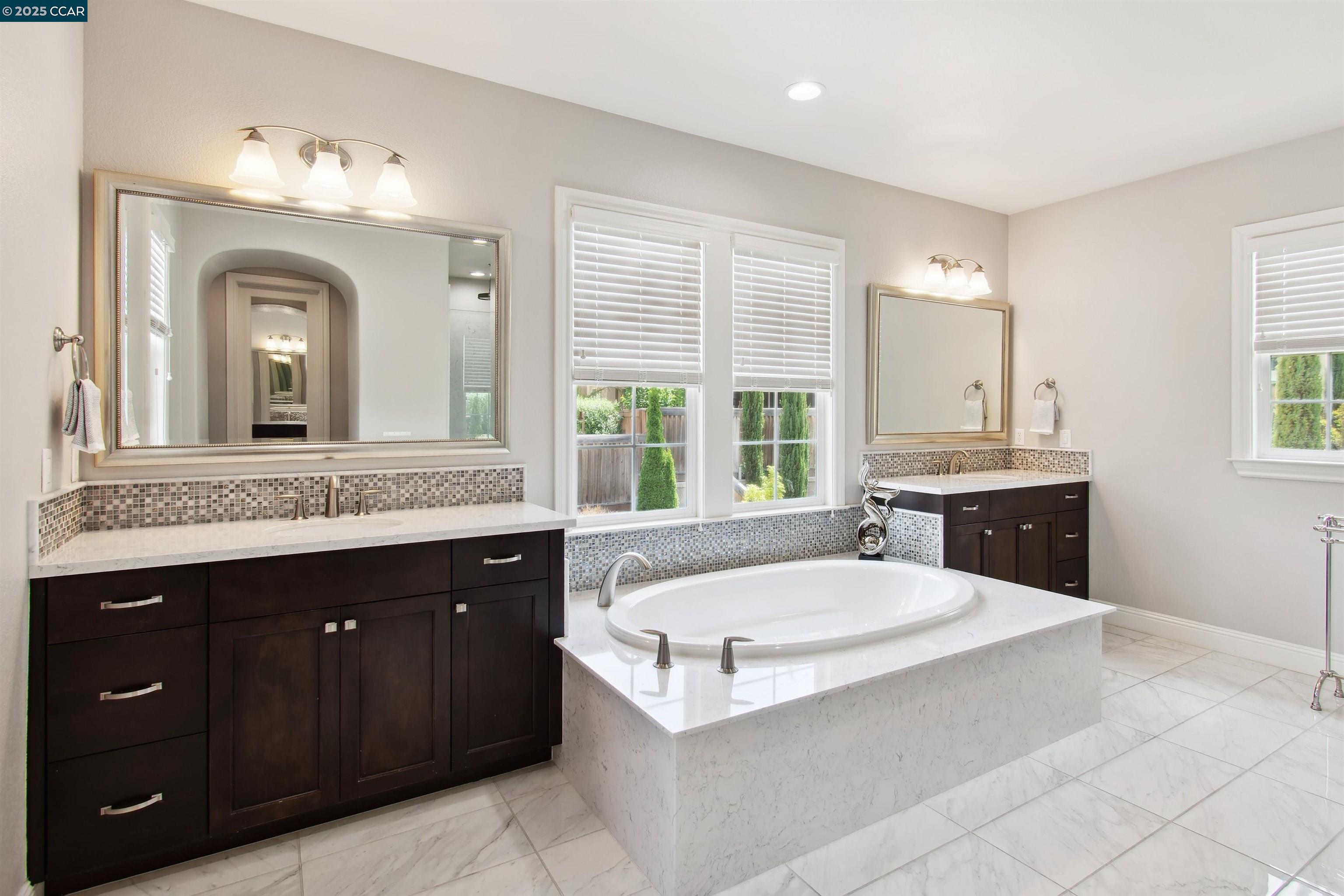 Detail Gallery Image 36 of 60 For 19 Baltana Place, Danville,  CA 94506 - 5 Beds | 5/1 Baths