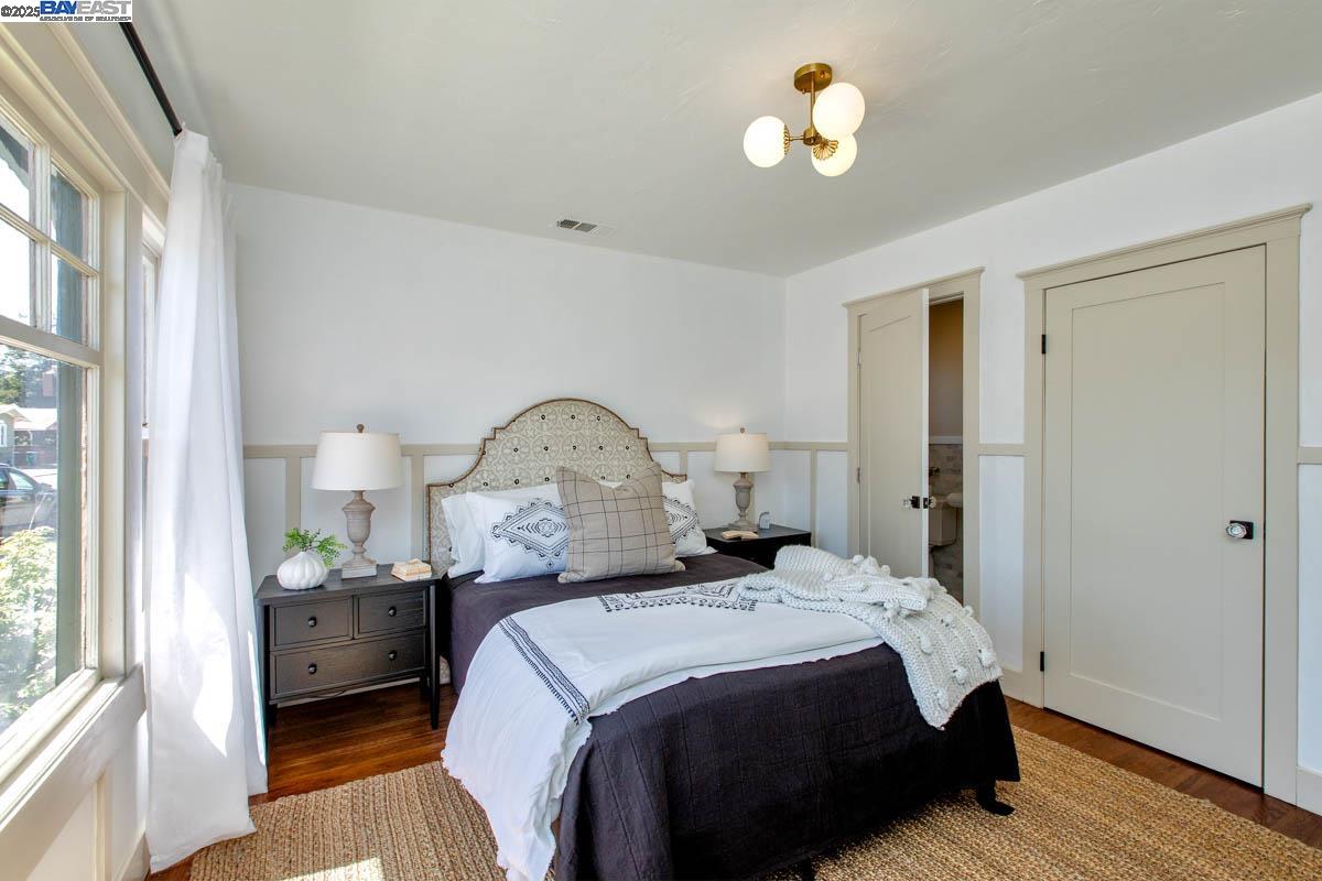 Detail Gallery Image 22 of 40 For 3281 Sterling Ave, Alameda,  CA 94501 - 3 Beds | 1/1 Baths