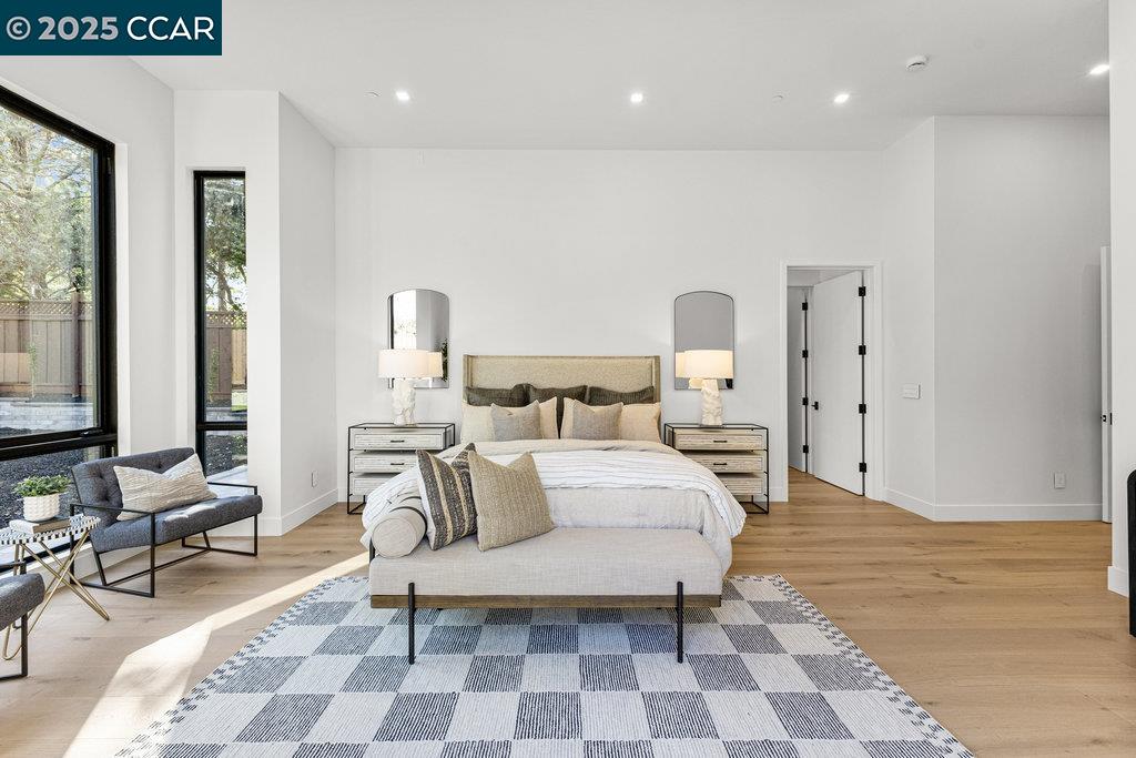 Detail Gallery Image 22 of 59 For 720 Laurel Dr, Walnut Creek,  CA 94596 - 4 Beds | 3/1 Baths