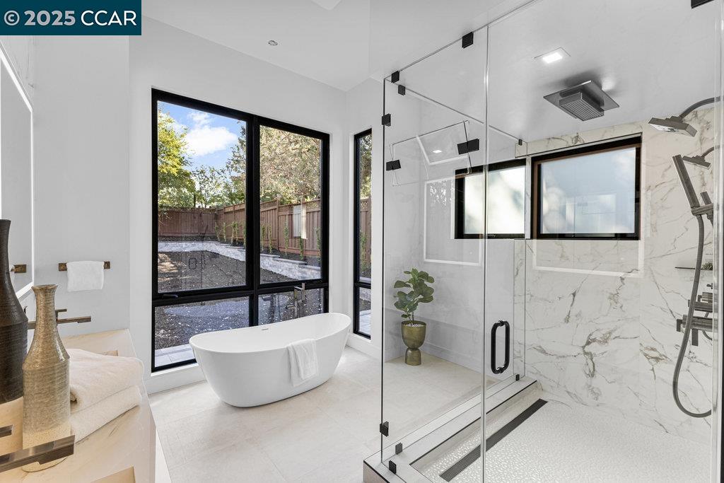 Detail Gallery Image 24 of 59 For 720 Laurel Dr, Walnut Creek,  CA 94596 - 4 Beds | 3/1 Baths