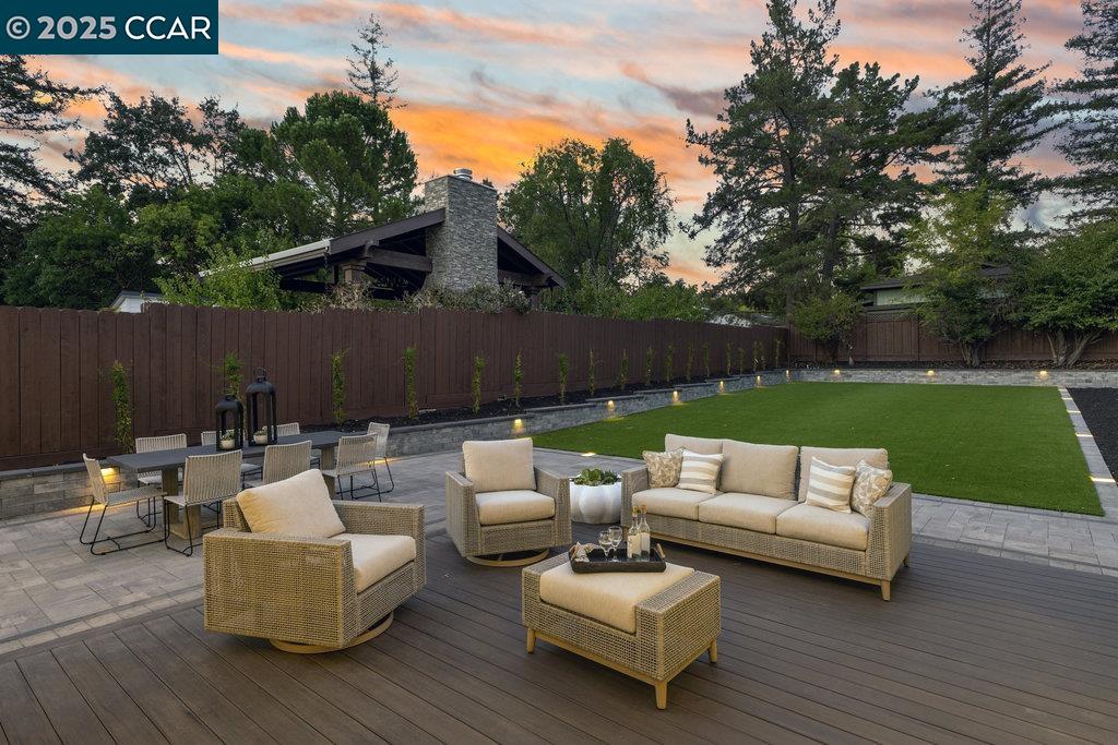Detail Gallery Image 49 of 59 For 720 Laurel Dr, Walnut Creek,  CA 94596 - 4 Beds | 3/1 Baths