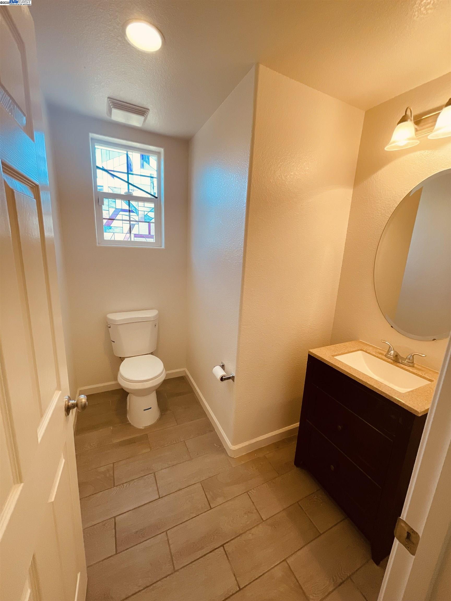 Detail Gallery Image 17 of 19 For 941 Haycastle Ct, Newman,  CA 95360 - 3 Beds | 2/1 Baths