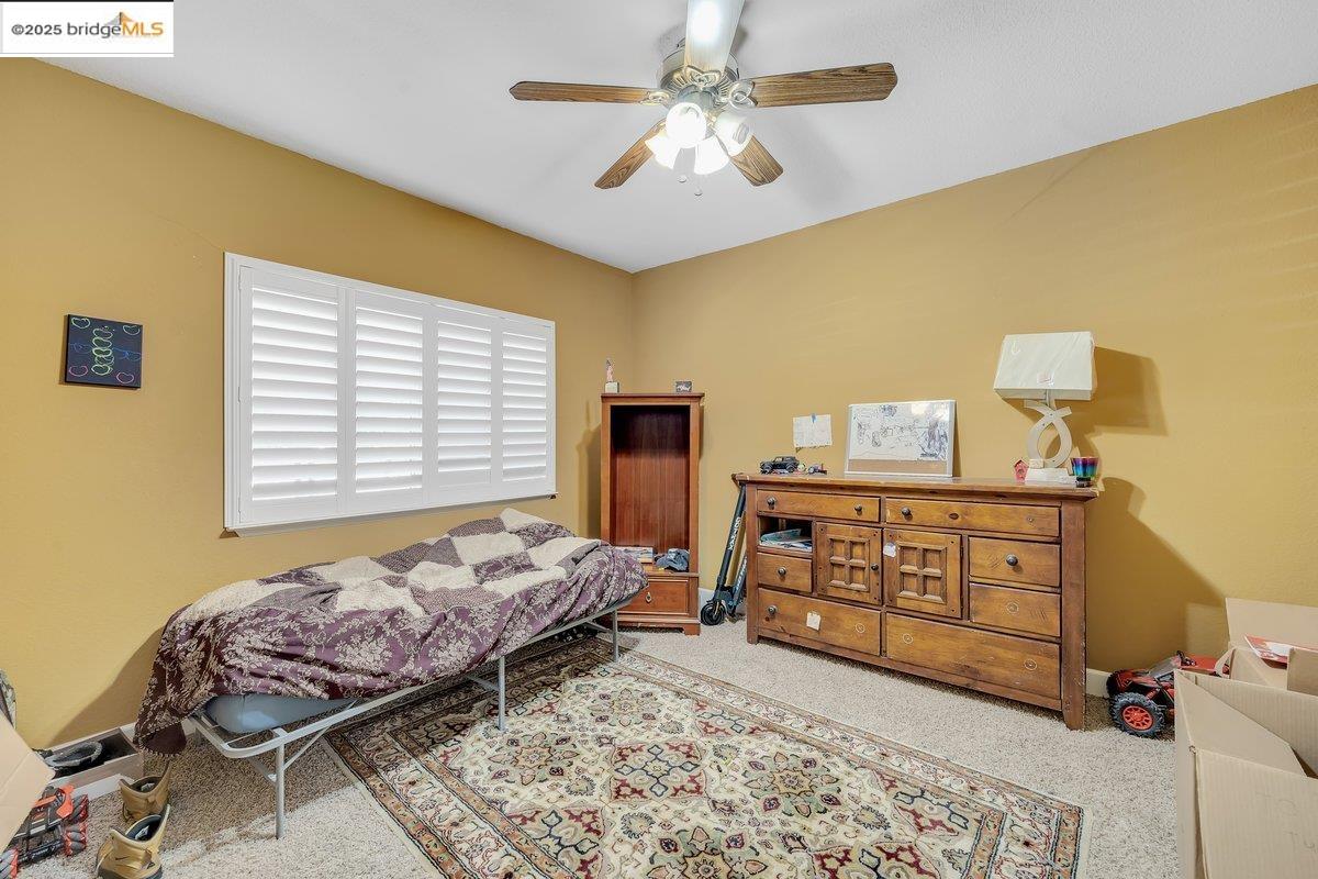Detail Gallery Image 22 of 41 For 18567 W Hershey Rd, Tuolumne,  CA 95379-0000 - 5 Beds | 3/1 Baths