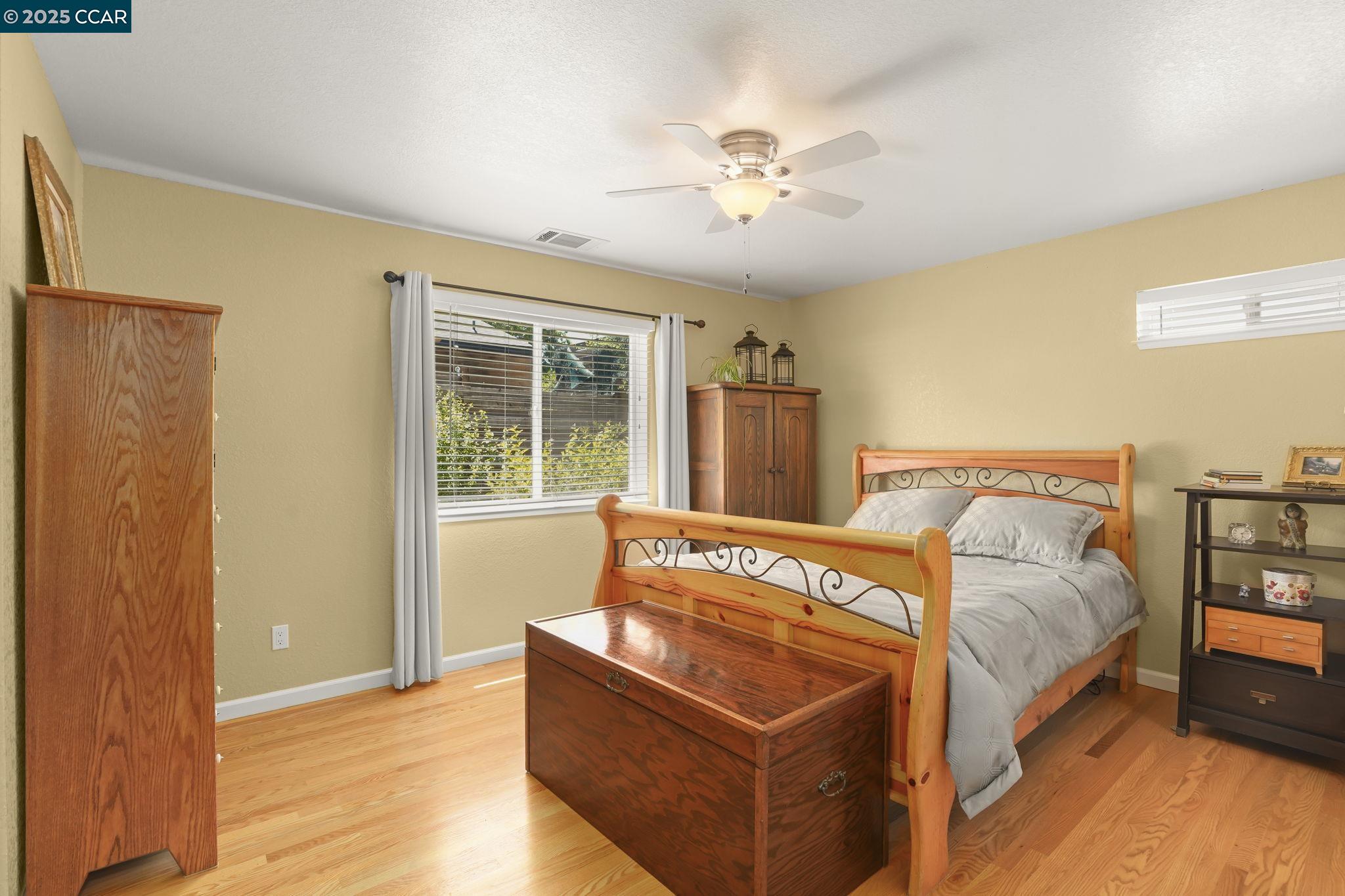 Detail Gallery Image 15 of 35 For 1801 San Luis Rd, Walnut Creek,  CA 94597-2512 - 4 Beds | 3 Baths