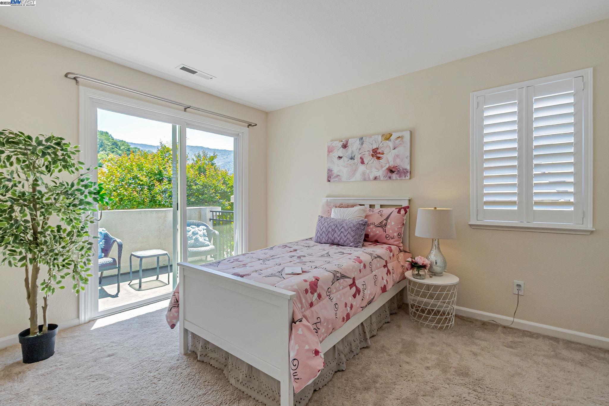 Detail Gallery Image 29 of 53 For 1657 via Cortina, San Jose,  CA 95120 - 3 Beds | 2/1 Baths