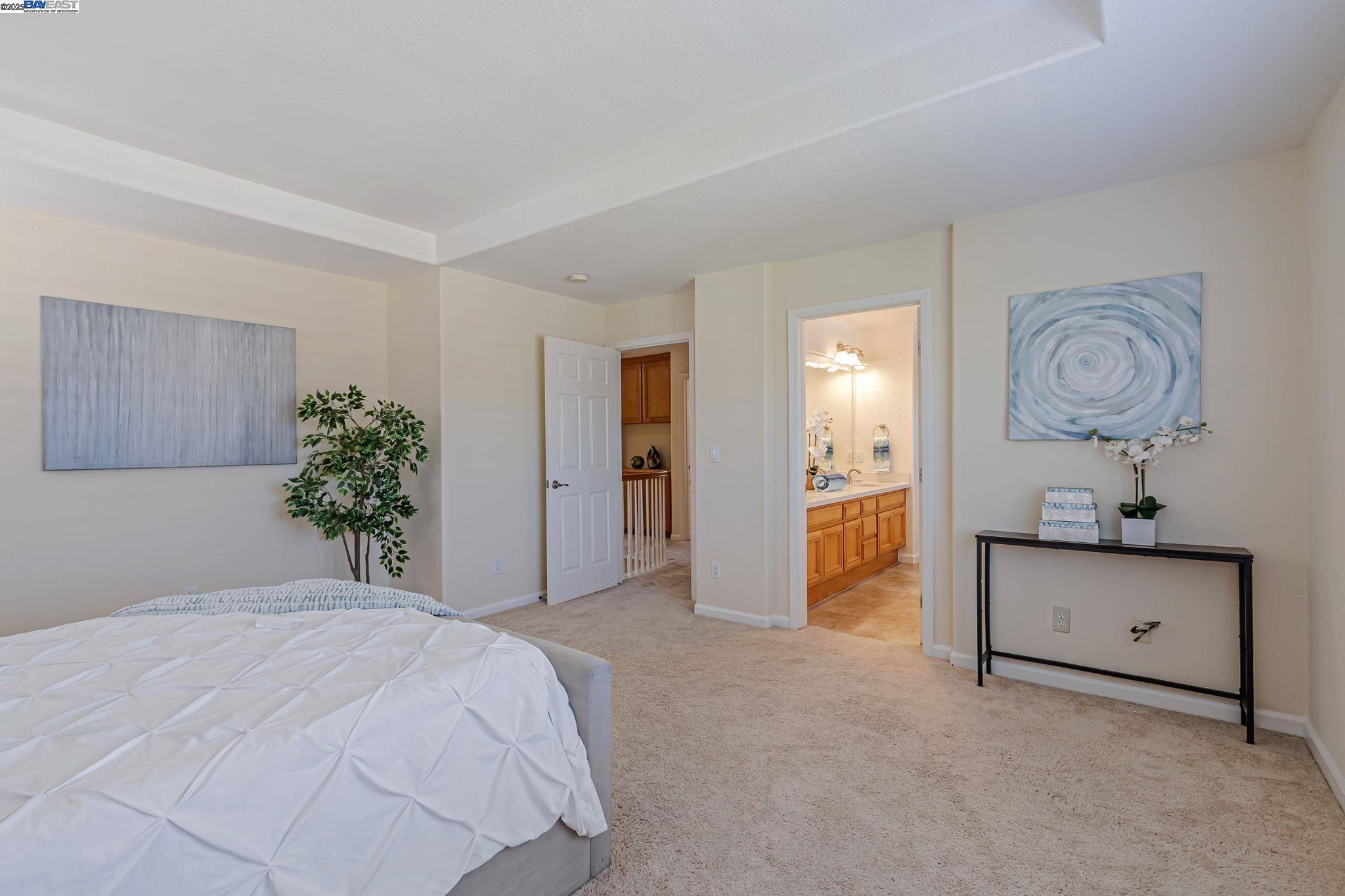 Detail Gallery Image 34 of 53 For 1657 via Cortina, San Jose,  CA 95120 - 3 Beds | 2/1 Baths