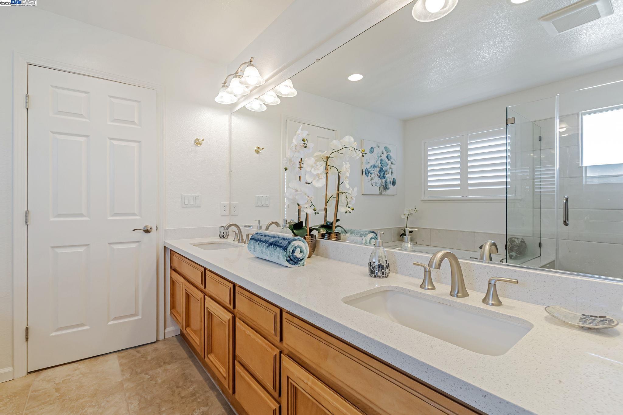 Detail Gallery Image 46 of 53 For 1657 via Cortina, San Jose,  CA 95120 - 3 Beds | 2/1 Baths