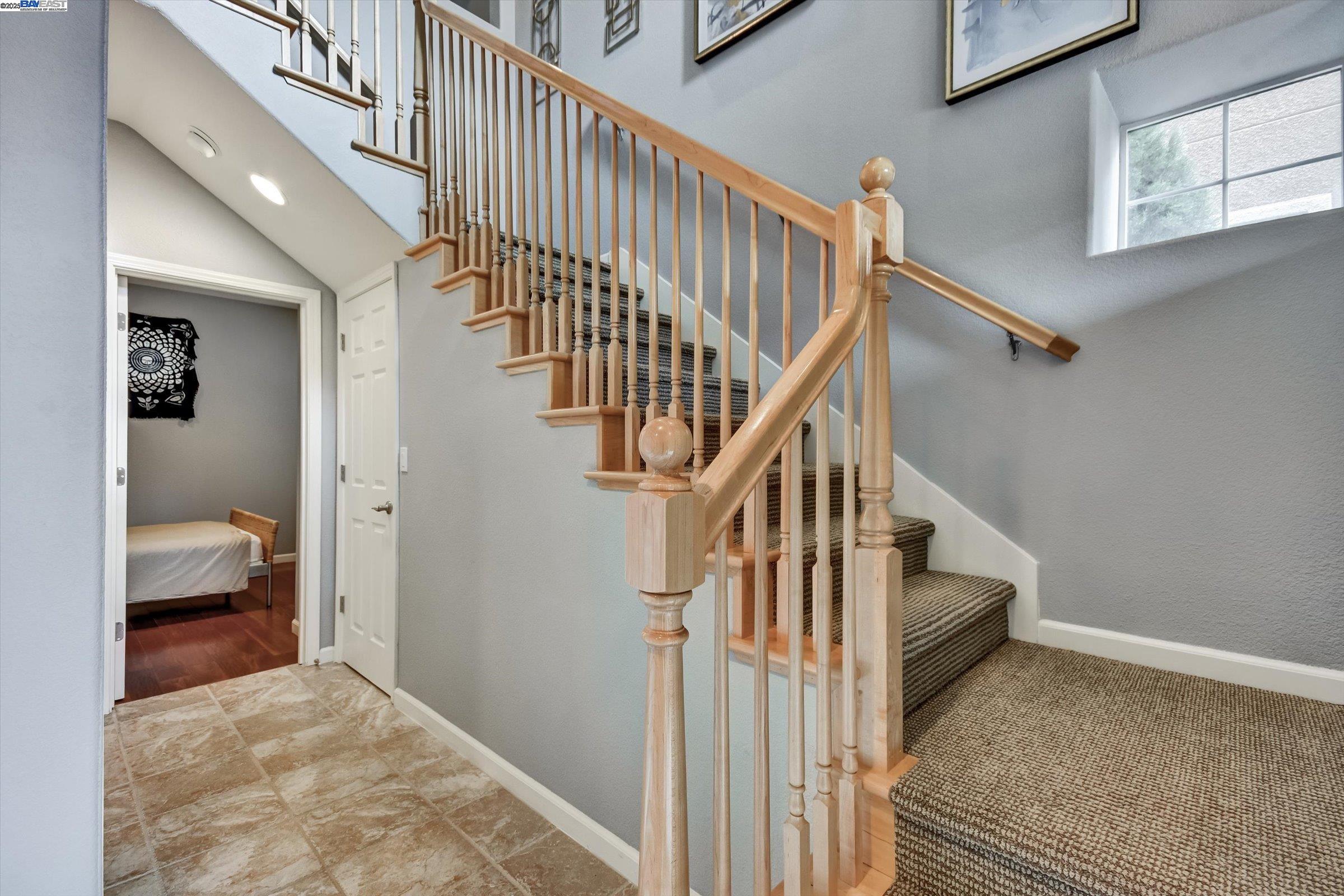 Detail Gallery Image 2 of 29 For 761 Batista Dr, San Jose,  CA 95136 - 3 Beds | 3 Baths