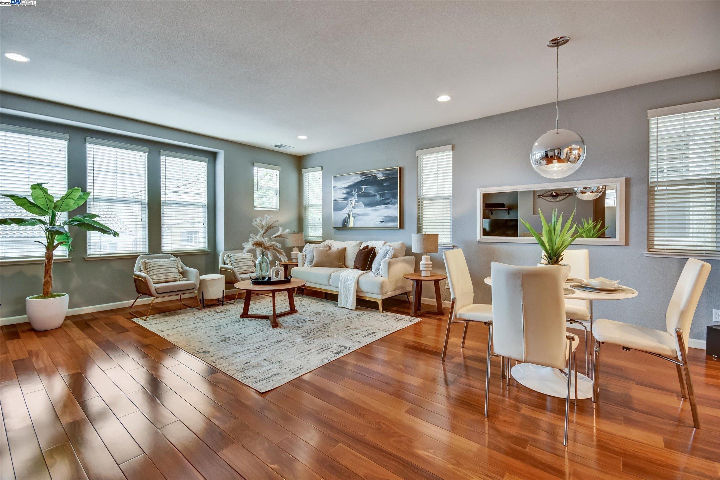 Detail Gallery Image 3 of 29 For 761 Batista Dr, San Jose,  CA 95136 - 3 Beds | 3 Baths