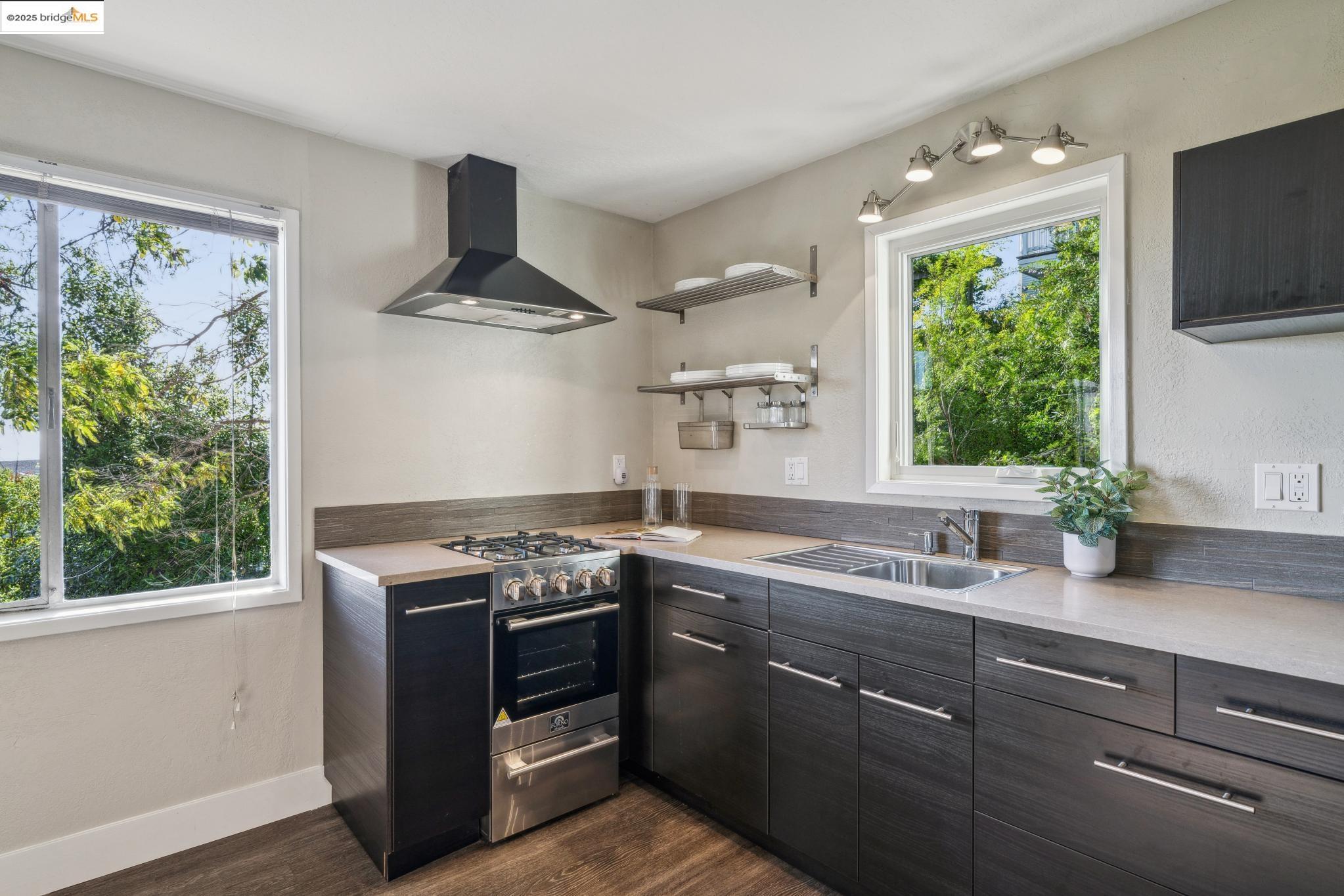 Detail Gallery Image 53 of 60 For 417 Seaview Dr, El Cerrito,  CA 94530 - 4 Beds | 3 Baths
