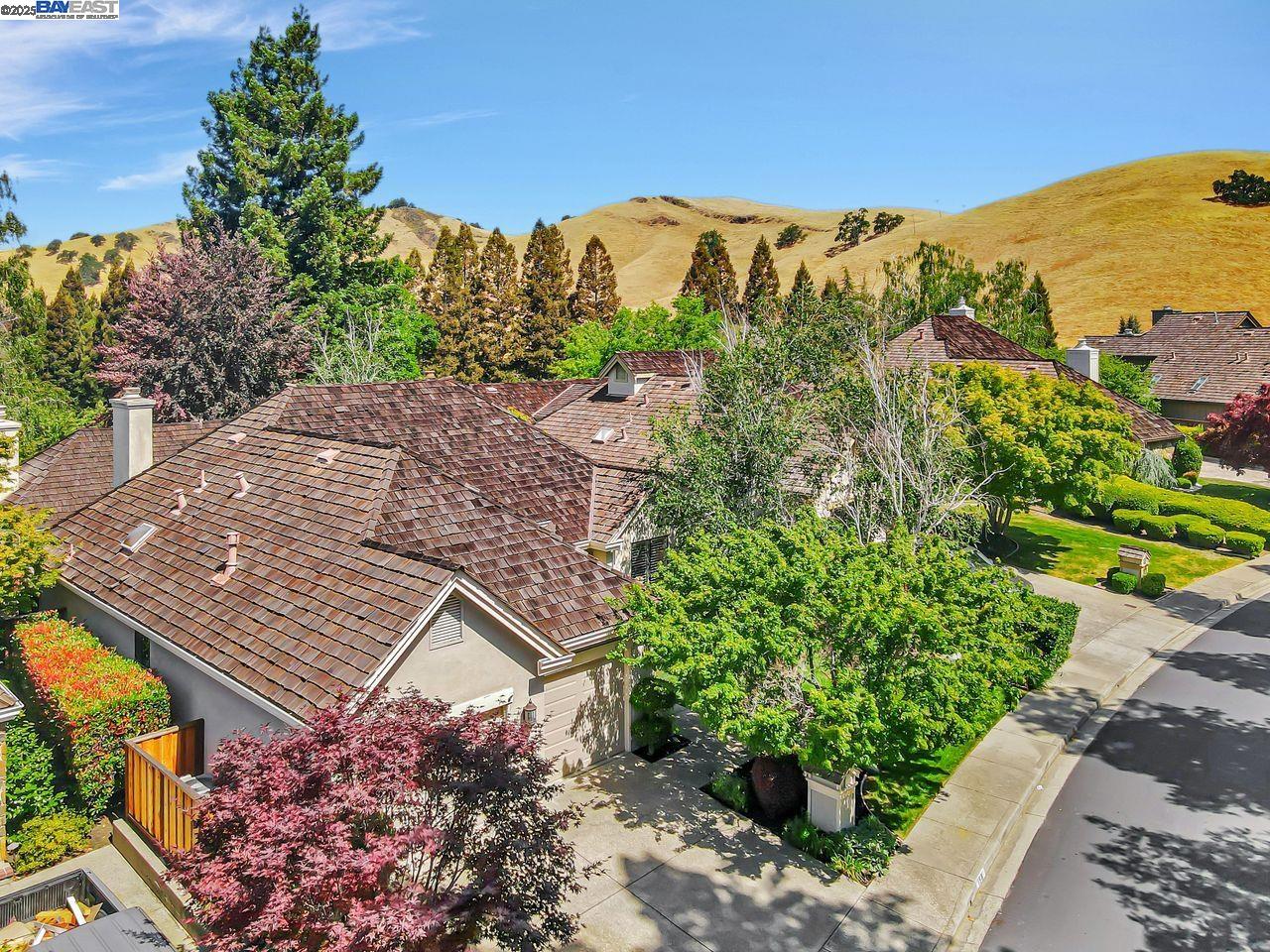 Detail Gallery Image 2 of 60 For 158 Golden Ridge Rd, Alamo,  CA 94507 - 3 Beds | 2/1 Baths