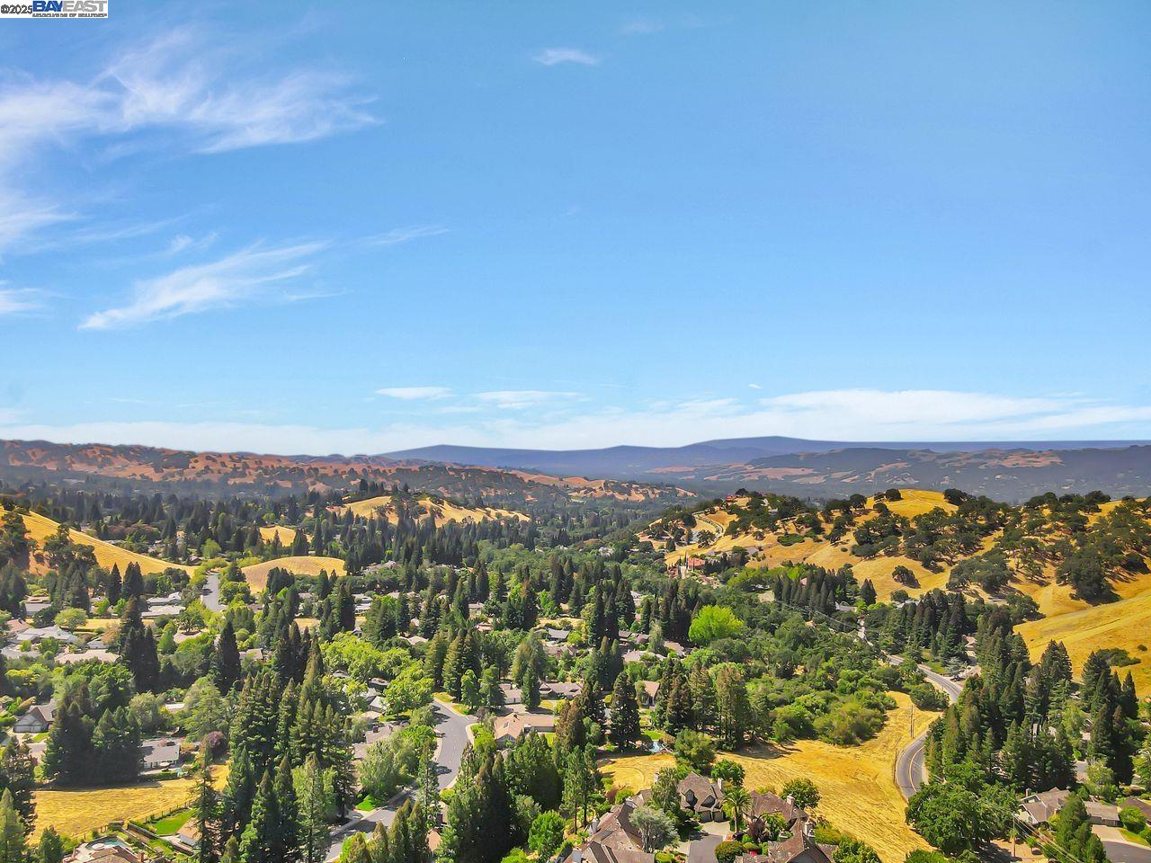 Detail Gallery Image 21 of 60 For 158 Golden Ridge Rd, Alamo,  CA 94507 - 3 Beds | 2/1 Baths