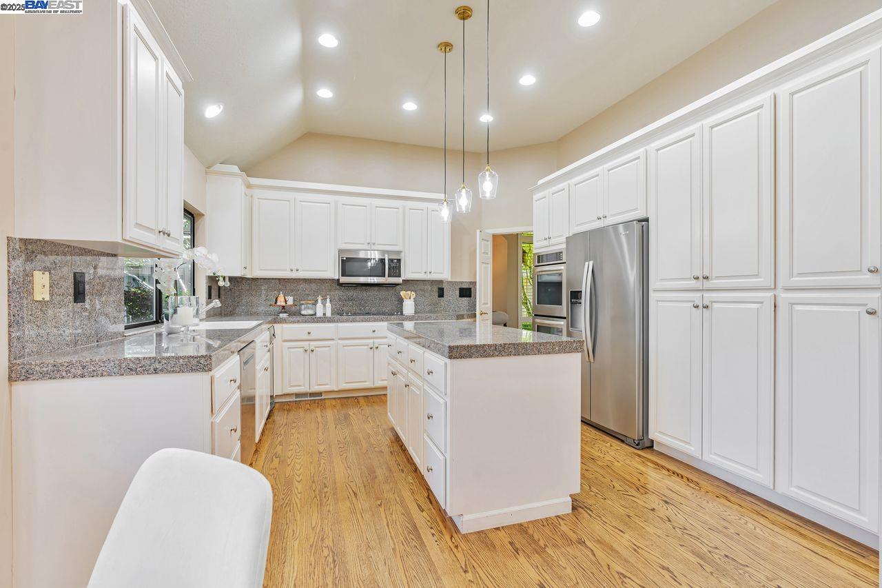 Detail Gallery Image 26 of 60 For 158 Golden Ridge Rd, Alamo,  CA 94507 - 3 Beds | 2/1 Baths